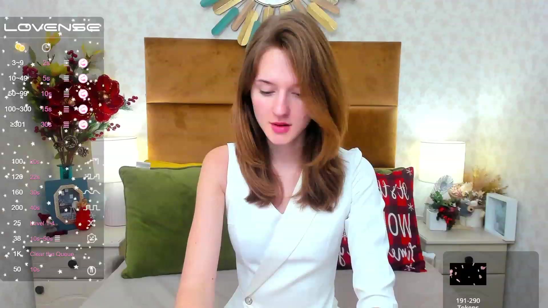 Gallery image thumbnail from MonaElisa's myfreecams stream on, 01/10/2023, 14:29 image 19 of 20