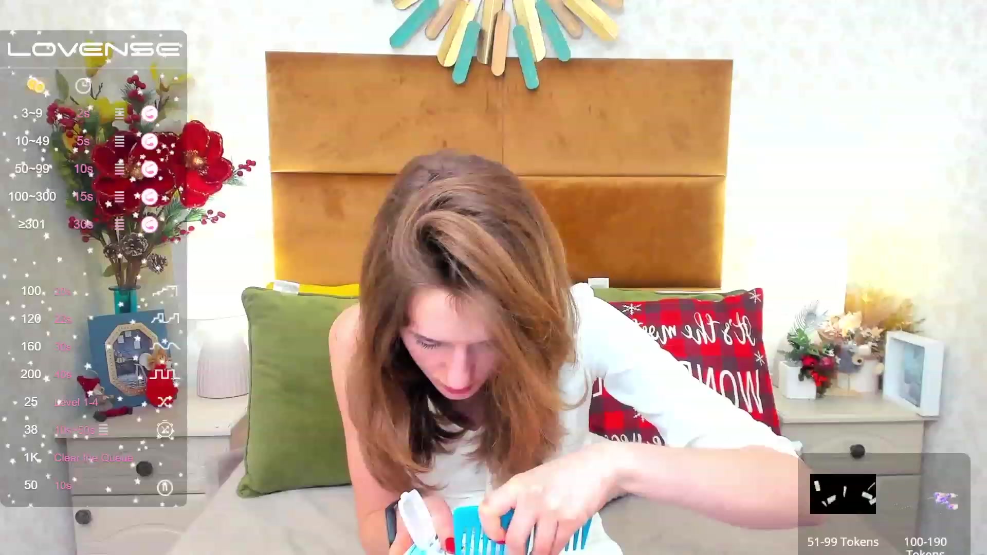 Gallery image thumbnail from MonaElisa's myfreecams stream on, 01/10/2023, 19:20 image 17 of 20