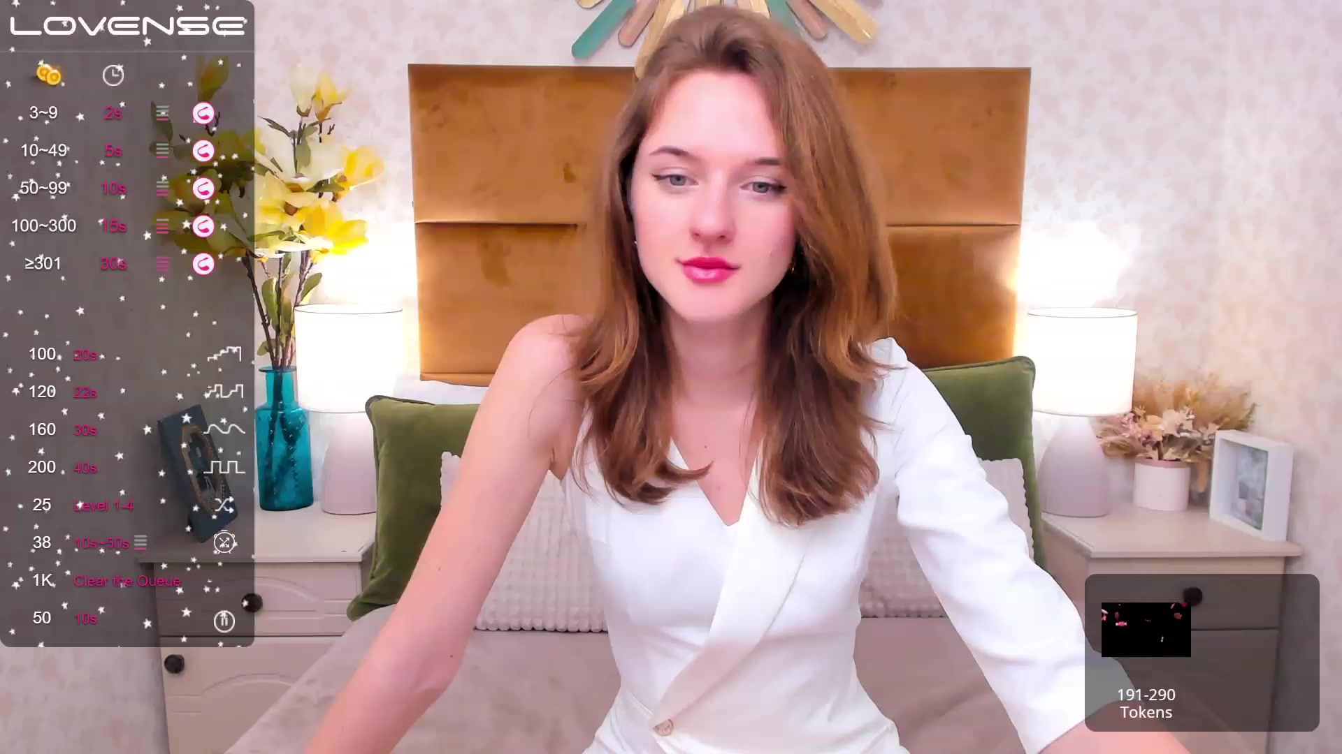 Gallery image thumbnail from MonaElisa's myfreecams stream on, 01/20/2023, 16:16 image 8 of 20