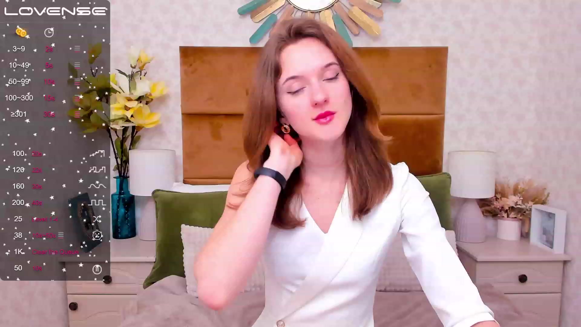 Gallery image thumbnail from MonaElisa's myfreecams stream on, 01/20/2023, 19:24 image 8 of 20