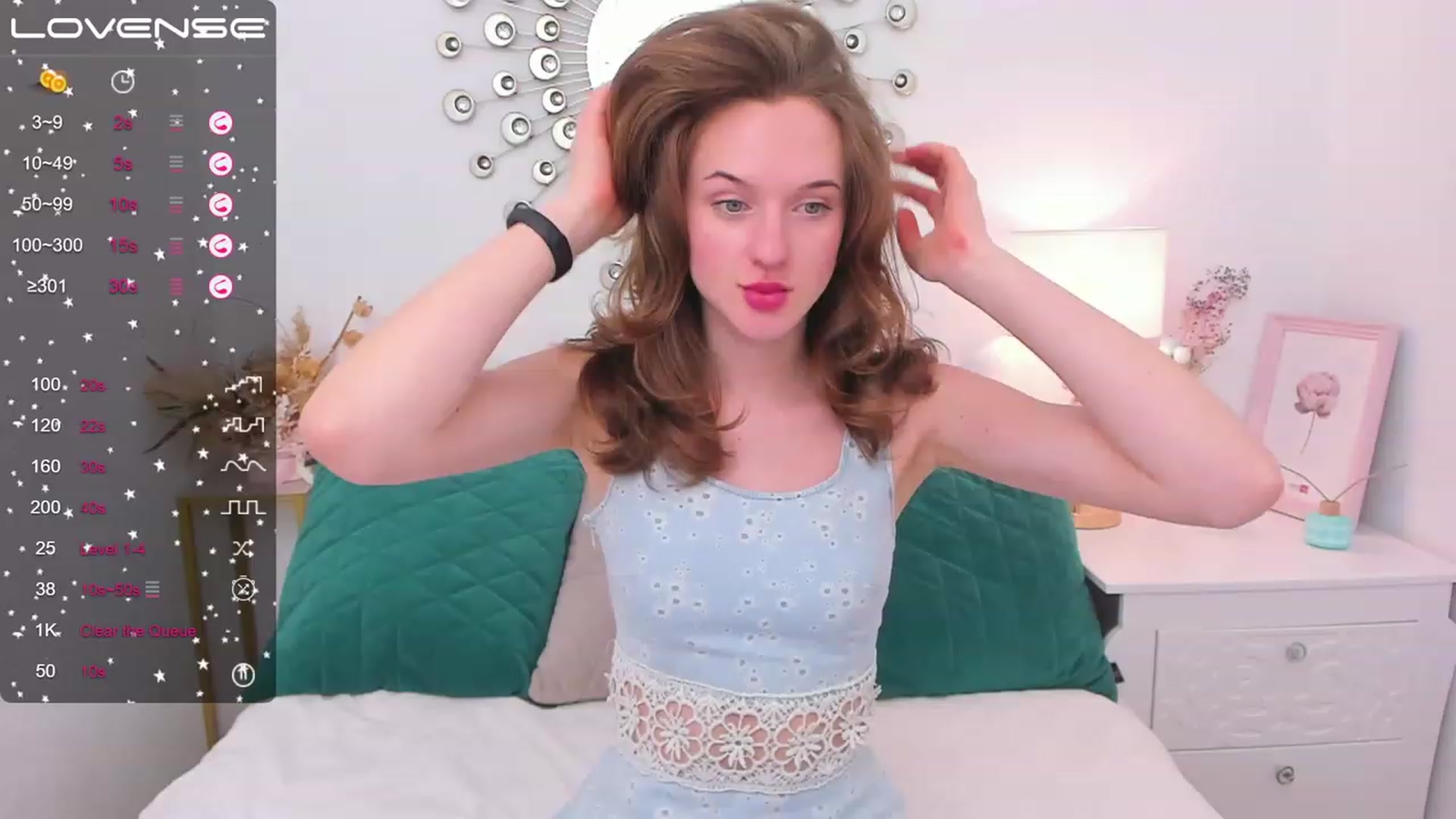 Gallery image thumbnail from MonaElisa's myfreecams stream on, 01/21/2023, 16:17 image 9 of 20