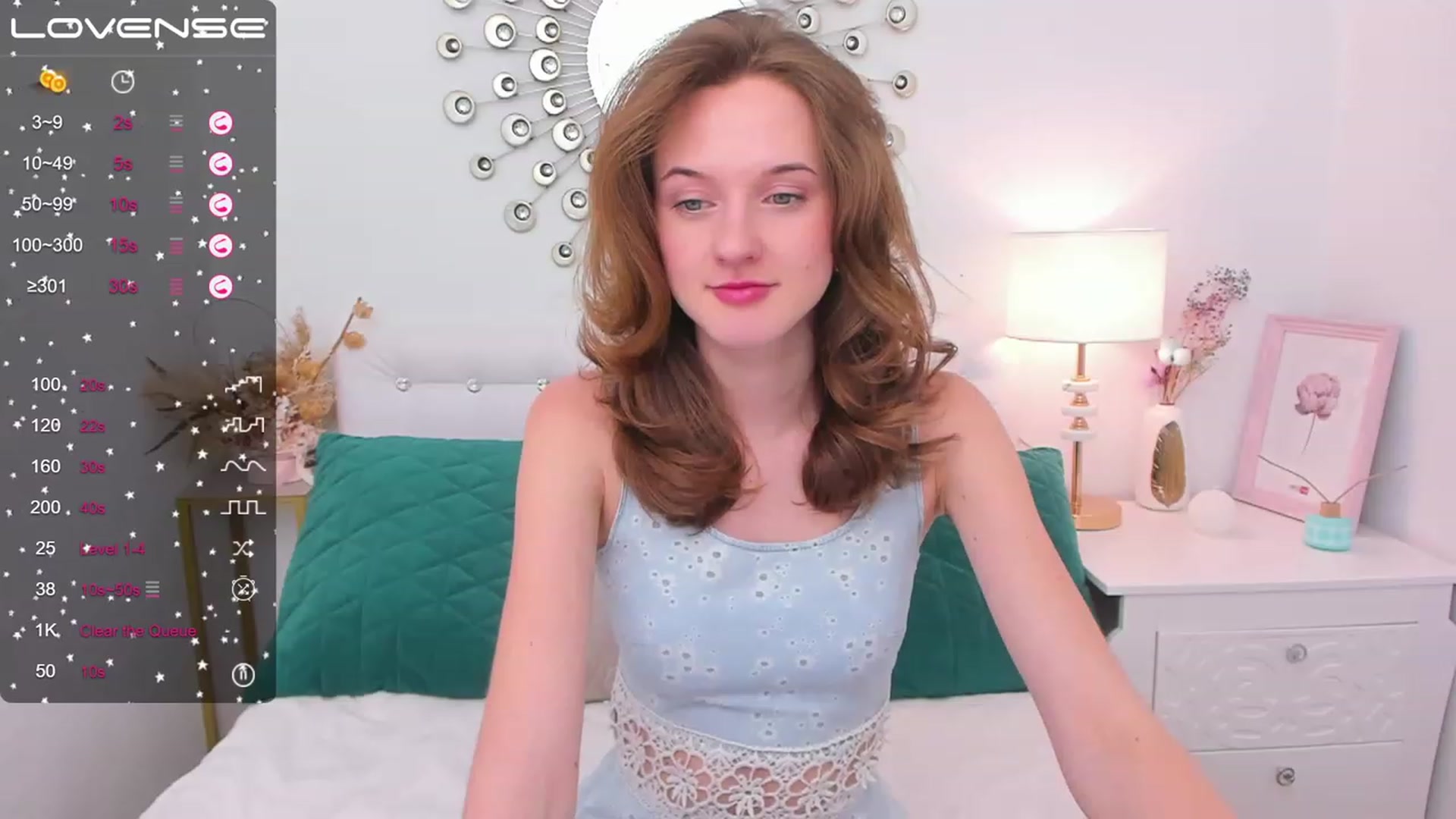 Gallery image thumbnail from MonaElisa's myfreecams stream on, 01/21/2023, 16:17 image 14 of 20