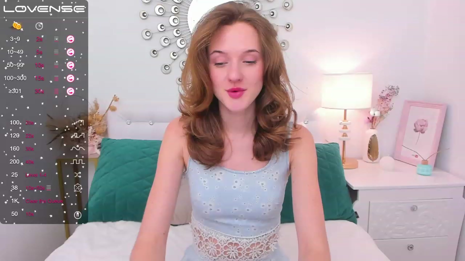 Gallery image thumbnail from MonaElisa's myfreecams stream on, 01/21/2023, 16:17 image 12 of 20