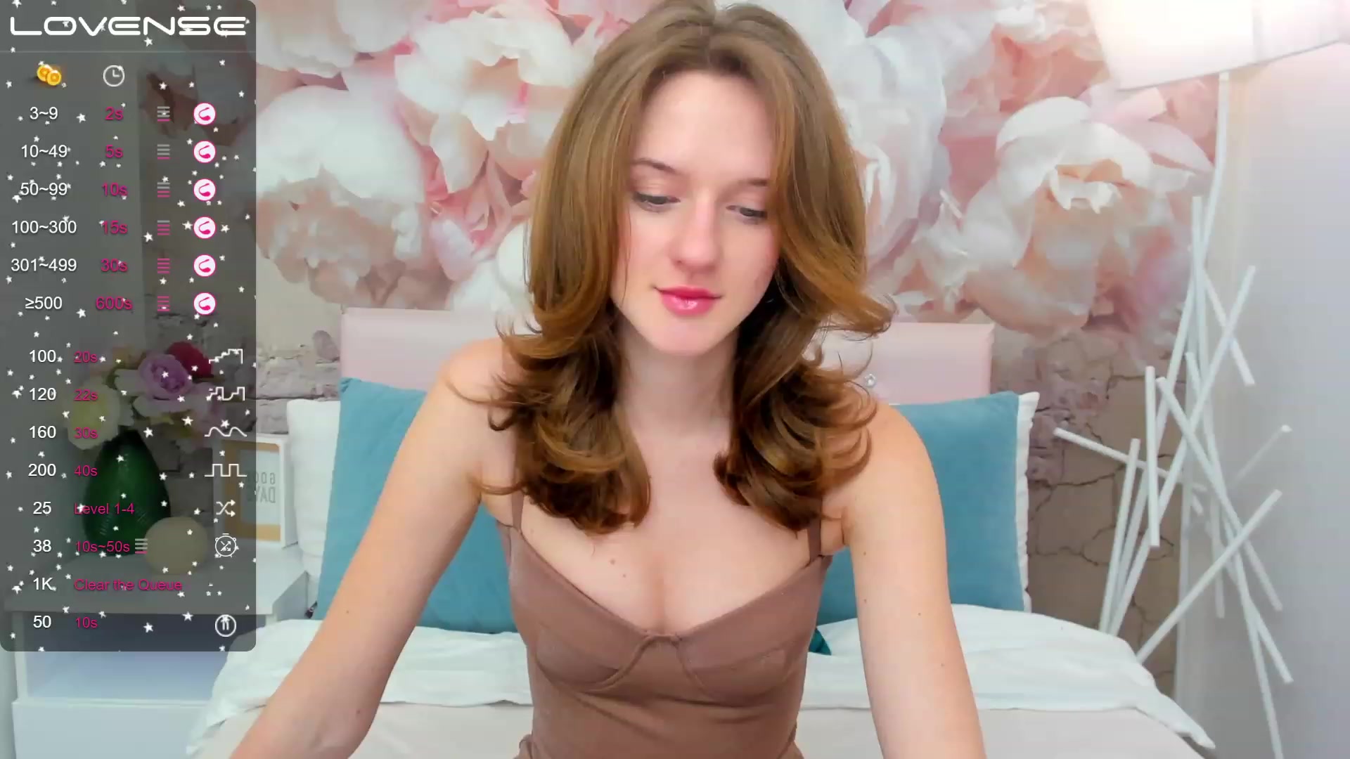 Gallery image thumbnail from MonaElisa's myfreecams stream on, 01/28/2023, 14:21 image 8 of 20