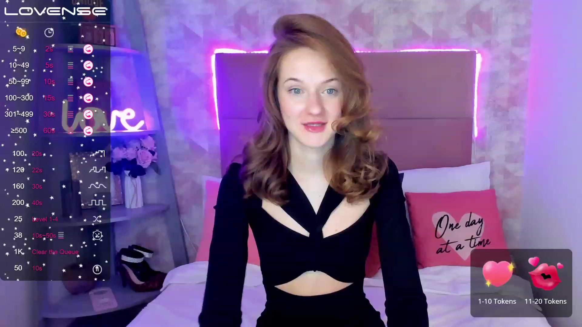 Gallery image thumbnail from MonaElisa's myfreecams stream on, 01/31/2023, 15:14 image 6 of 20