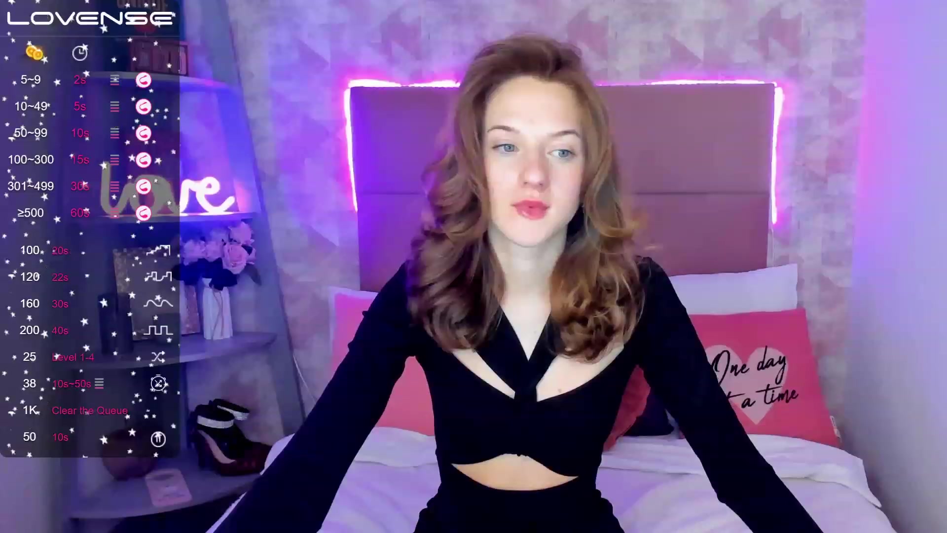 Gallery image thumbnail from MonaElisa's myfreecams stream on, 01/31/2023, 15:14 image 17 of 20