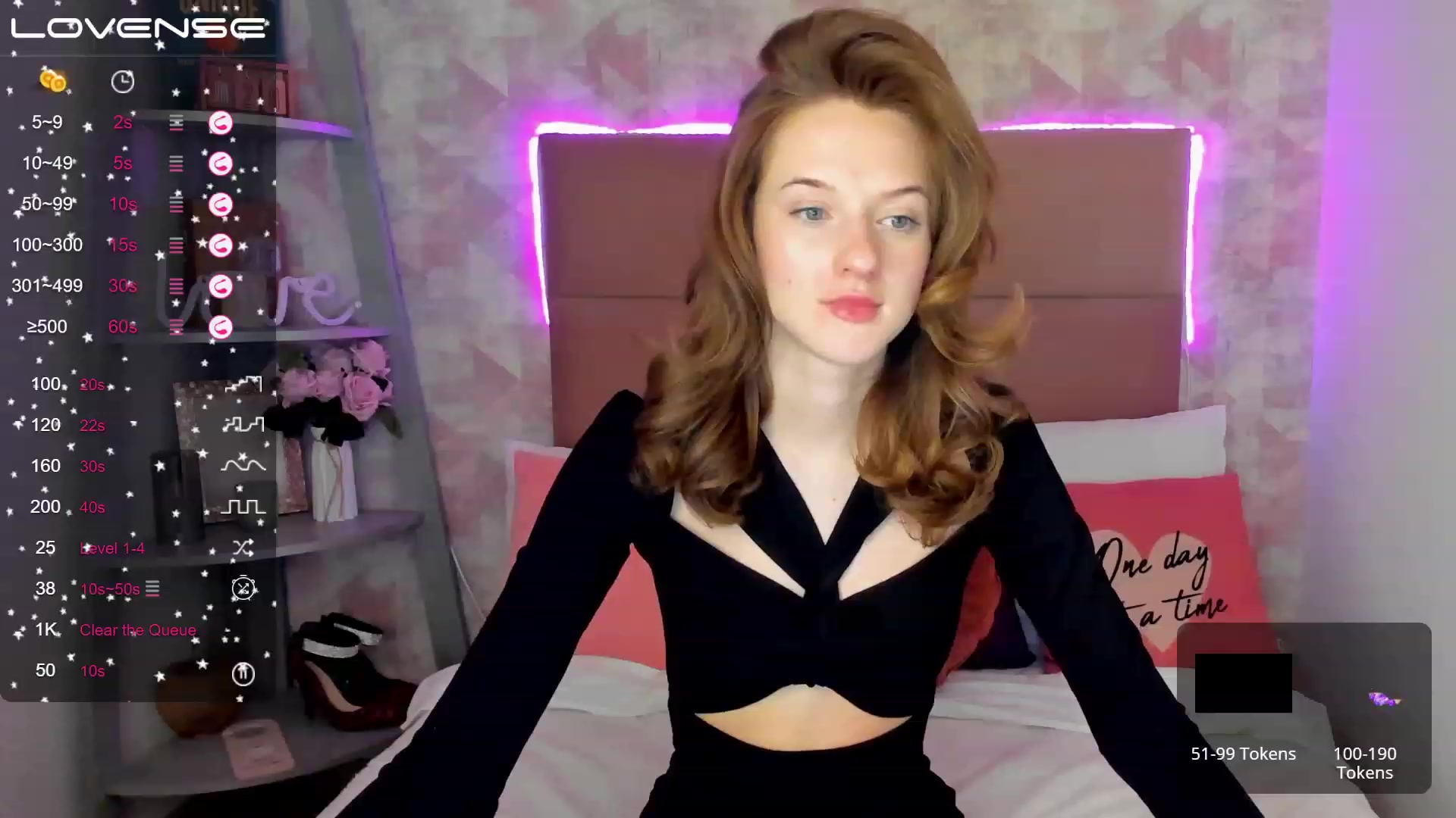 Gallery image thumbnail from MonaElisa's myfreecams stream on, 01/31/2023, 15:14 image 2 of 20