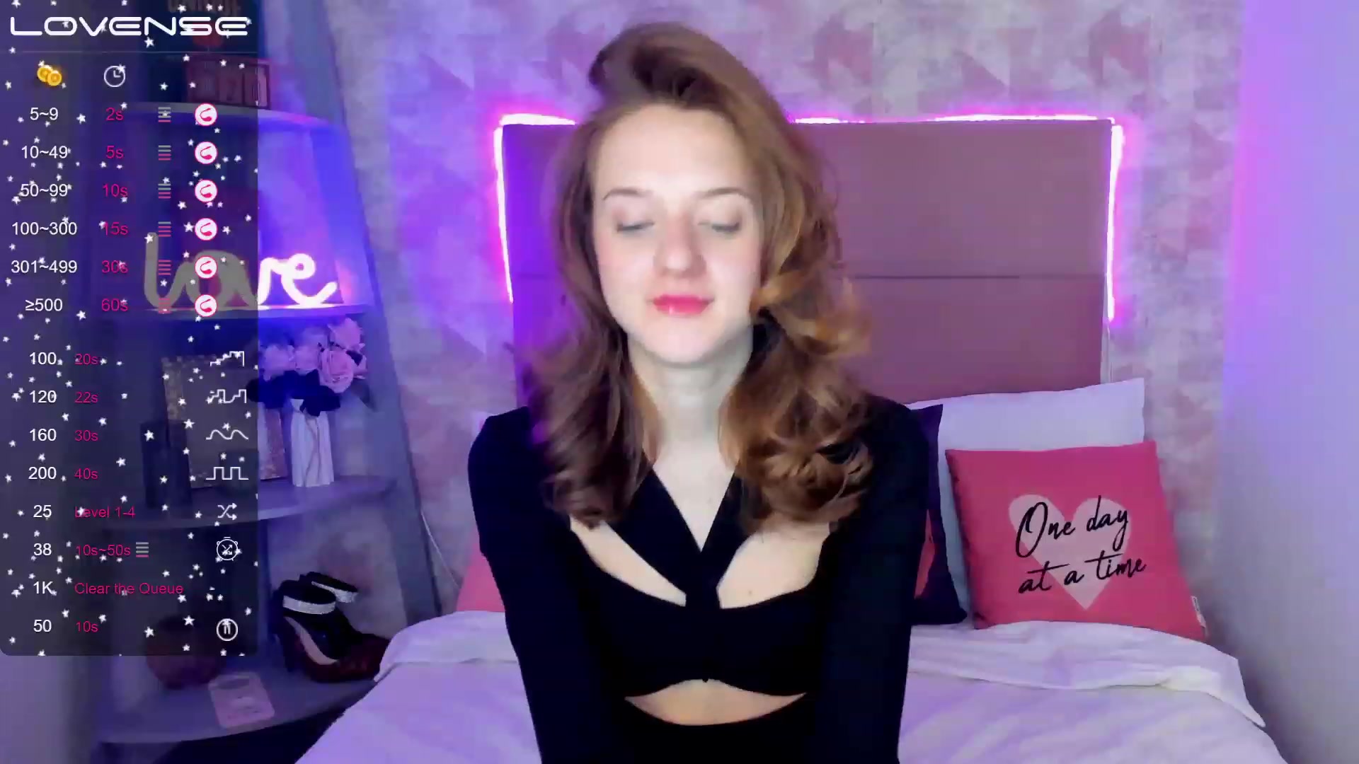 Gallery image thumbnail from MonaElisa's myfreecams stream on, 01/31/2023, 15:14 image 4 of 20