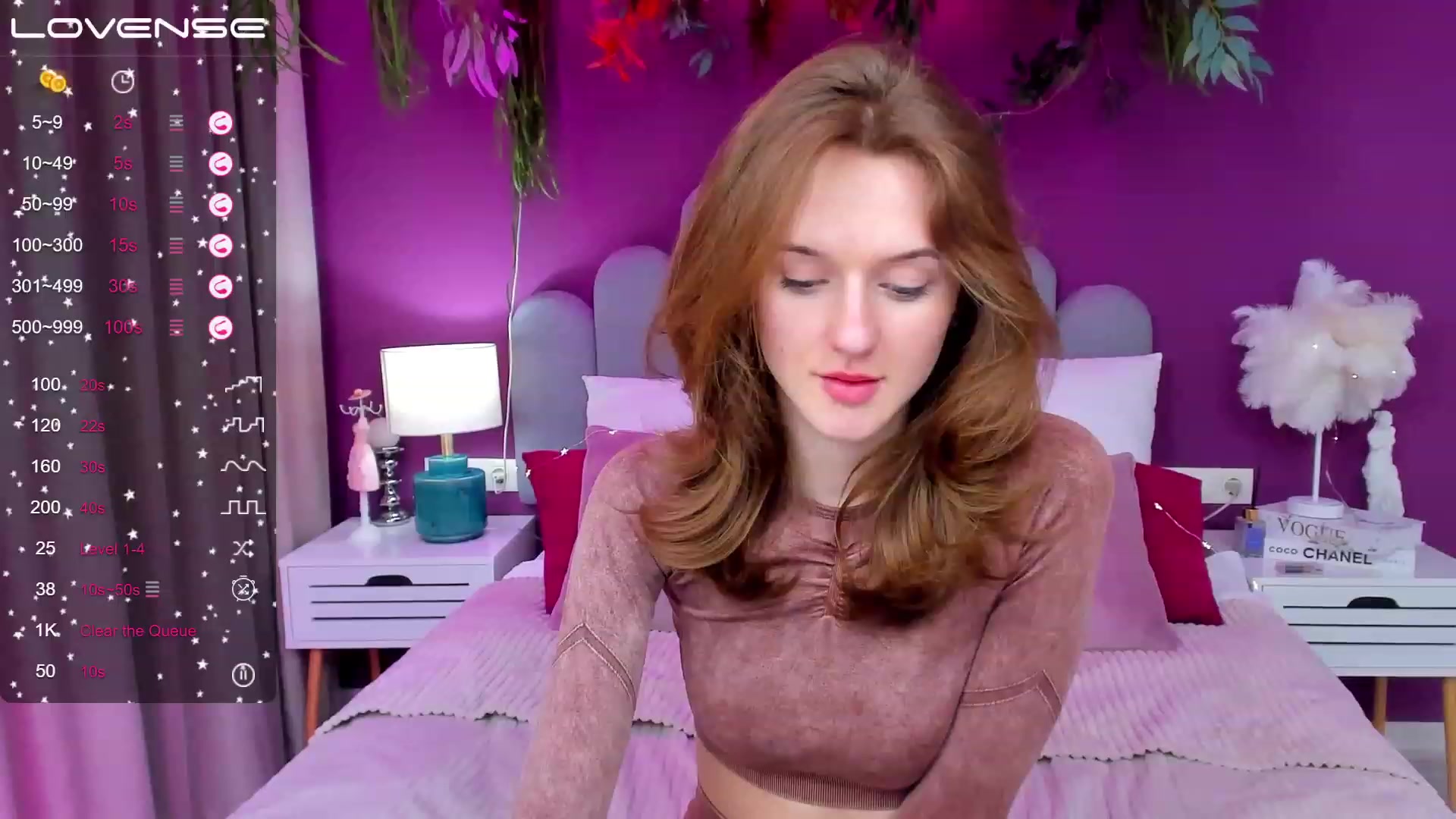 Gallery image thumbnail from MonaElisa's myfreecams stream on, 02/04/2023, 16:40 image 5 of 20