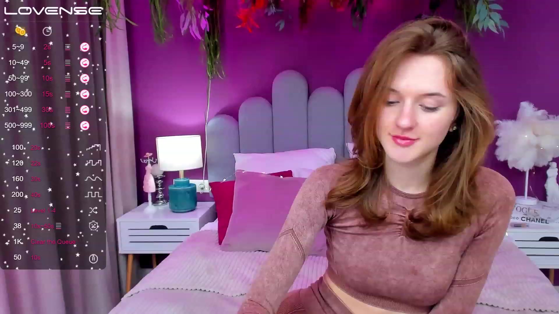 Gallery image thumbnail from MonaElisa's myfreecams stream on, 02/04/2023, 18:03 image 3 of 20