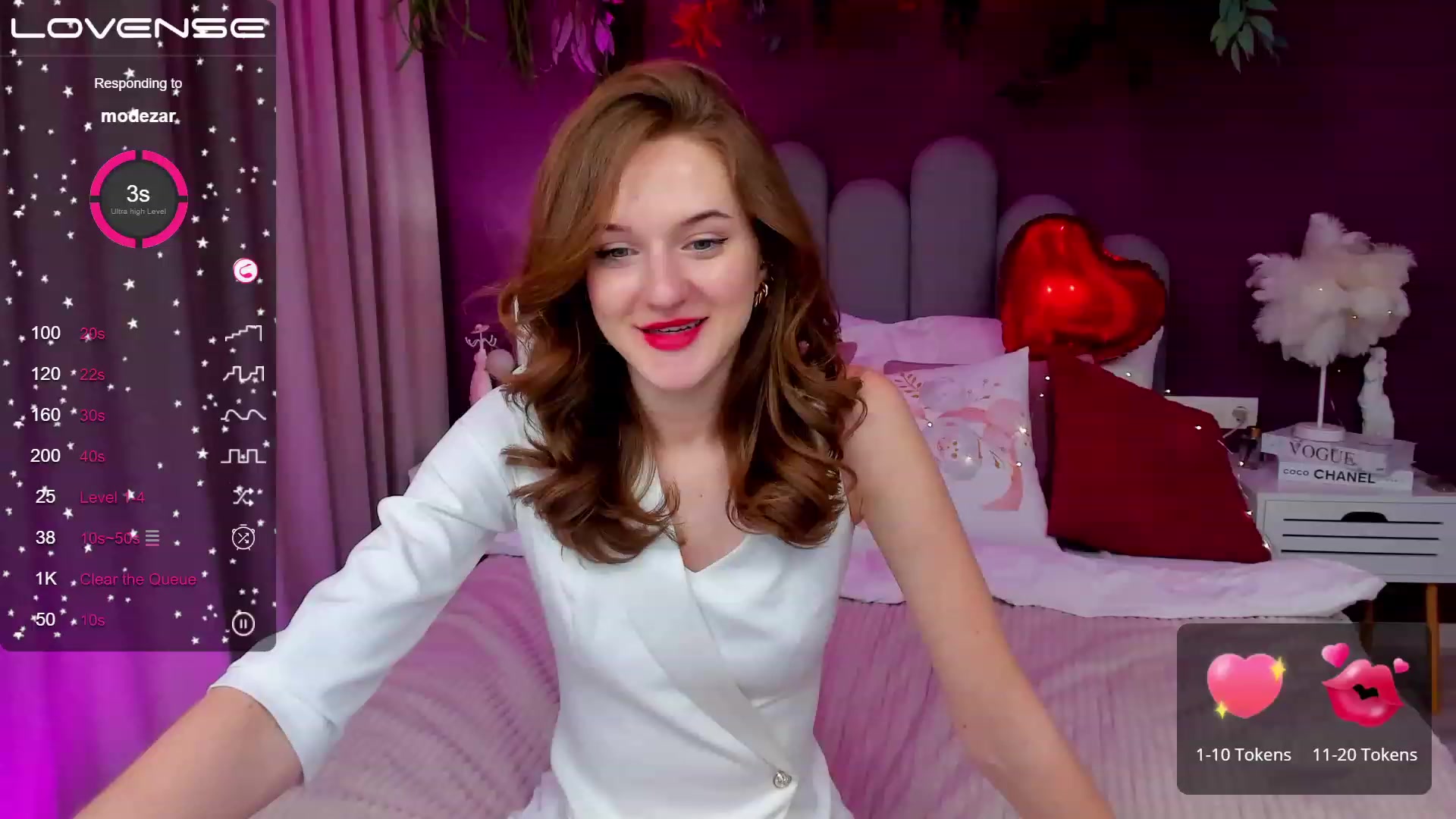 Gallery image thumbnail from MonaElisa's myfreecams stream on, 02/14/2023, 18:40 image 15 of 20