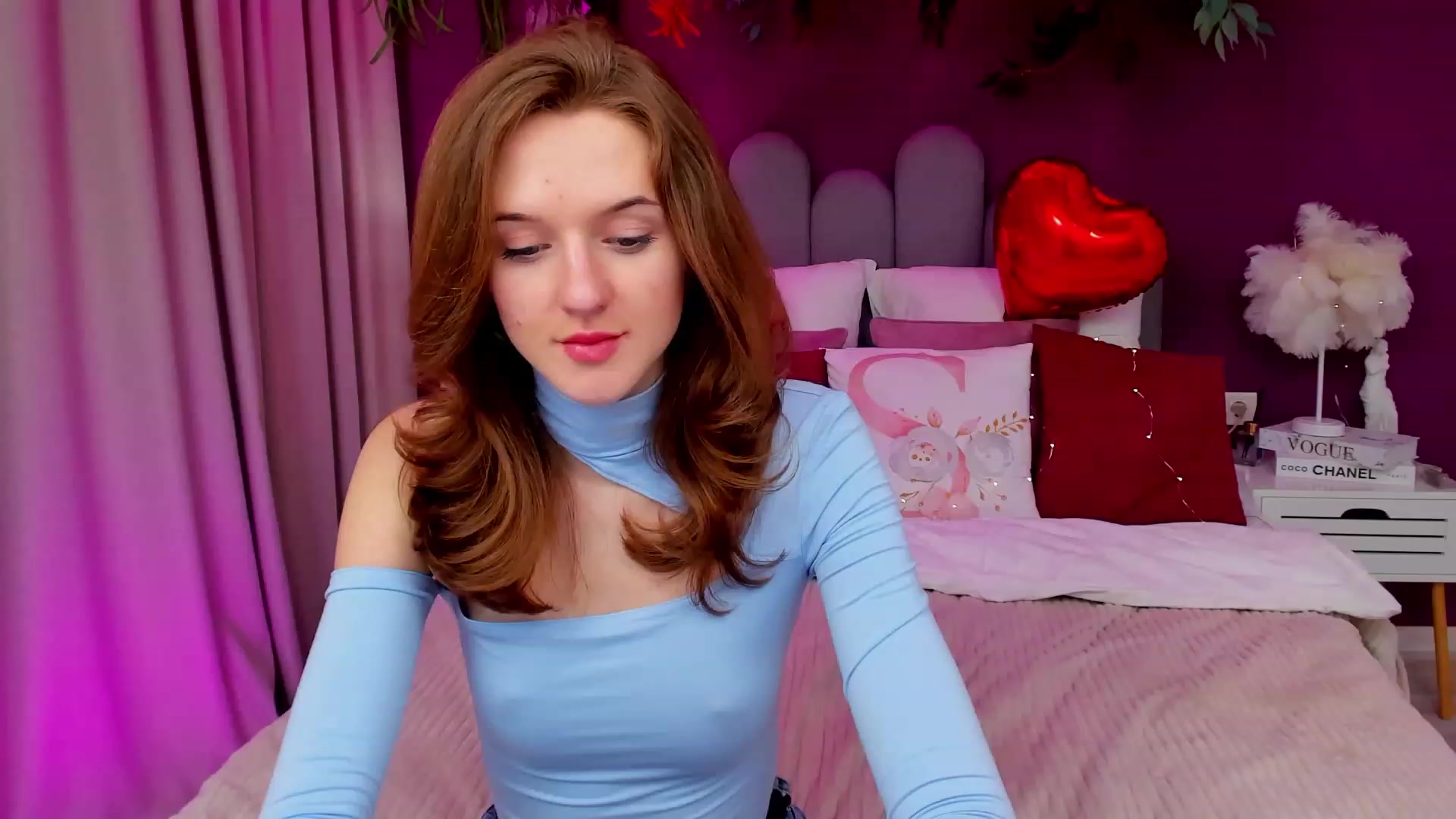 Gallery image thumbnail from MonaElisa's myfreecams stream on, 02/15/2023, 17:19 image 14 of 20