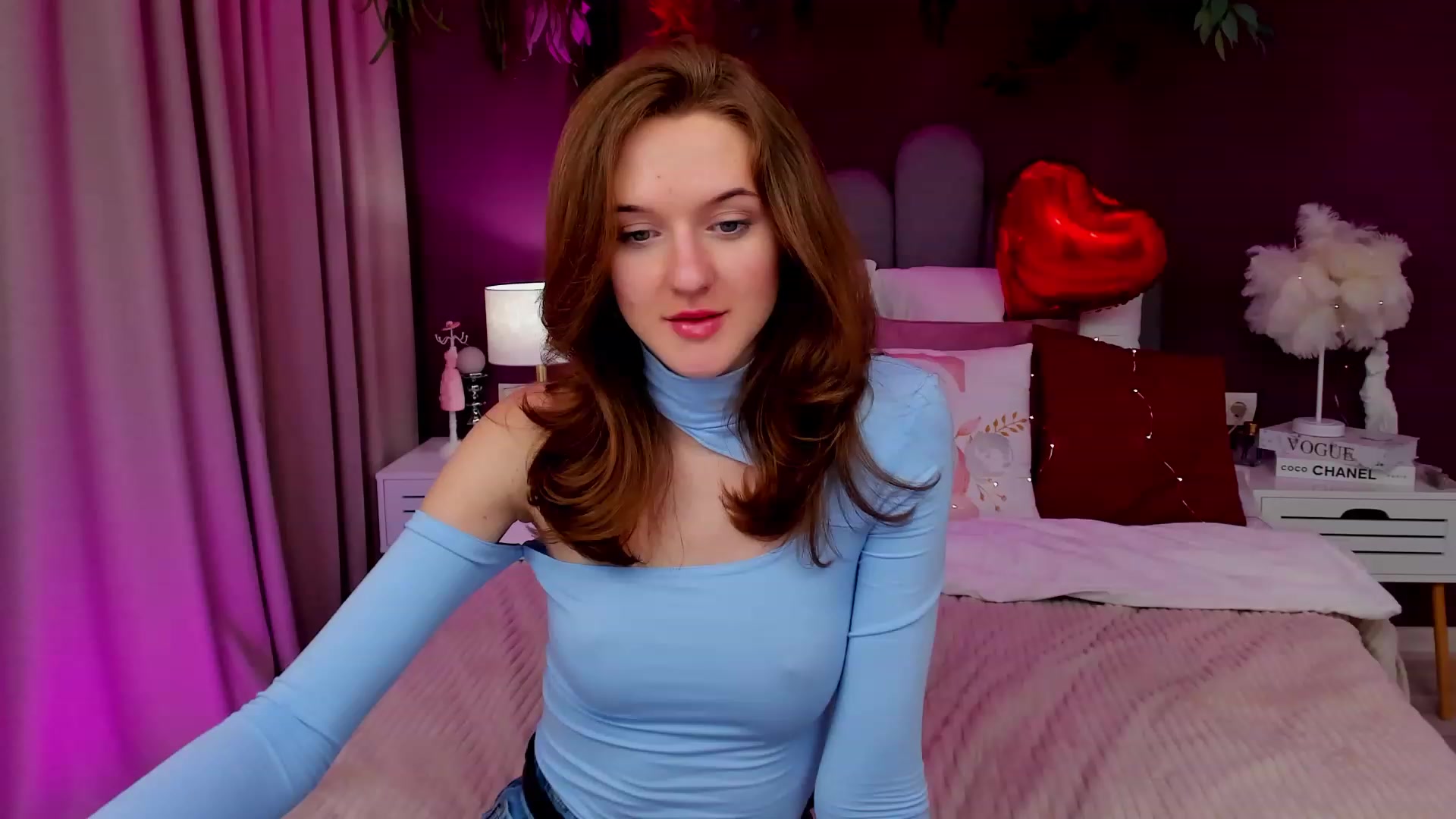 Gallery image thumbnail from MonaElisa's myfreecams stream on, 02/15/2023, 17:19 image 6 of 20