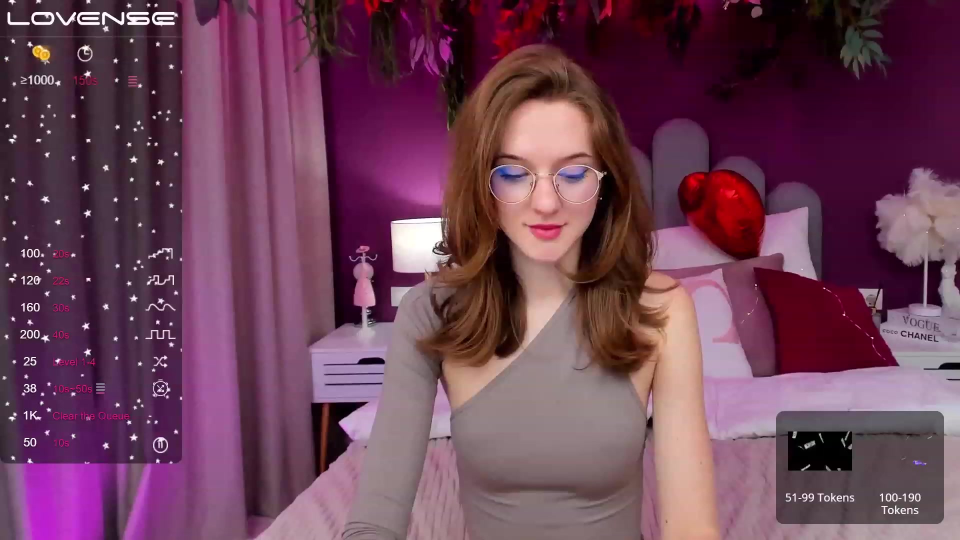 Gallery image thumbnail from MonaElisa's myfreecams stream on, 02/18/2023, 15:09 image 10 of 20