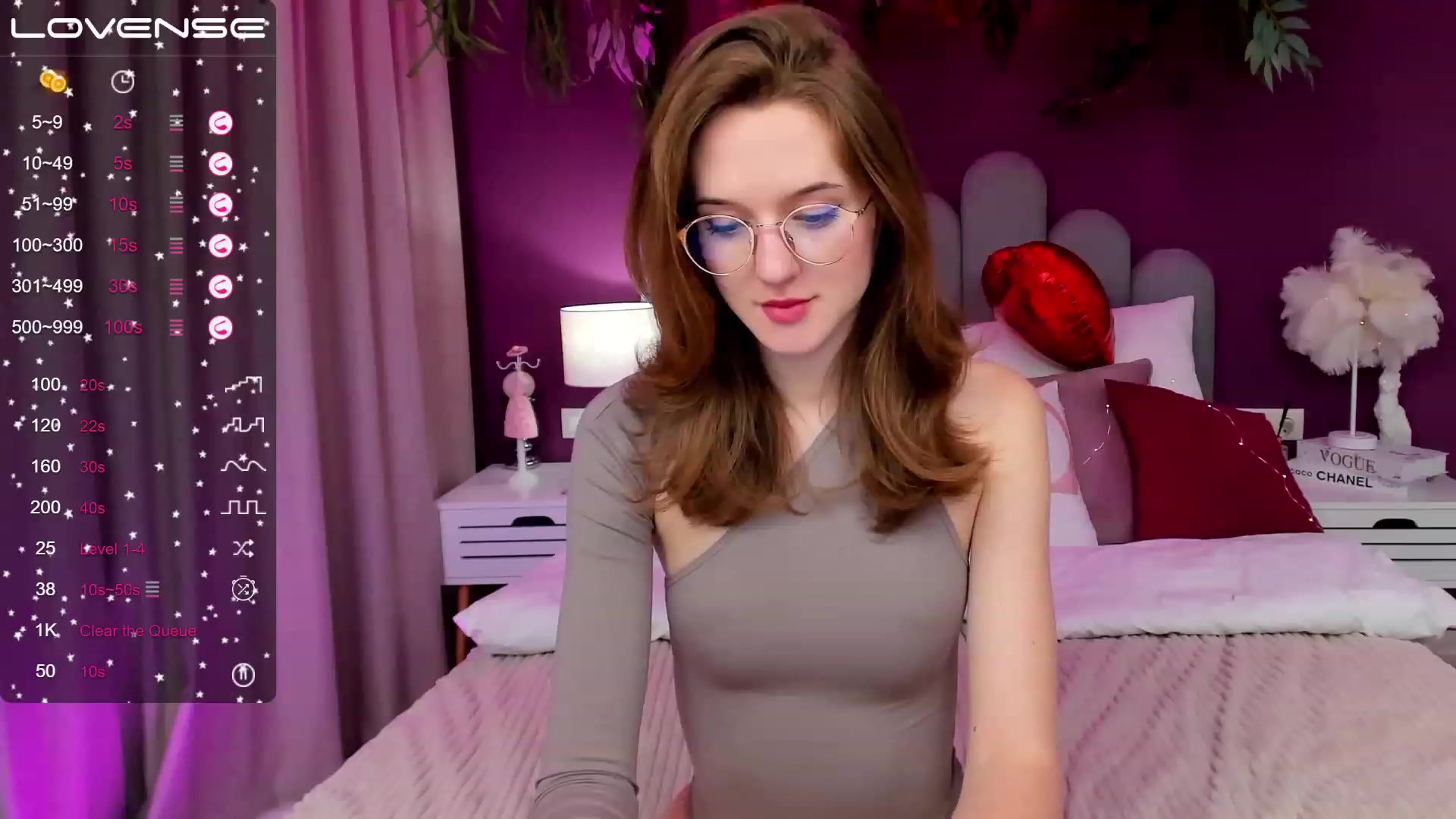 Gallery image thumbnail from MonaElisa's myfreecams stream on, 02/18/2023, 16:34 image 1 of 20