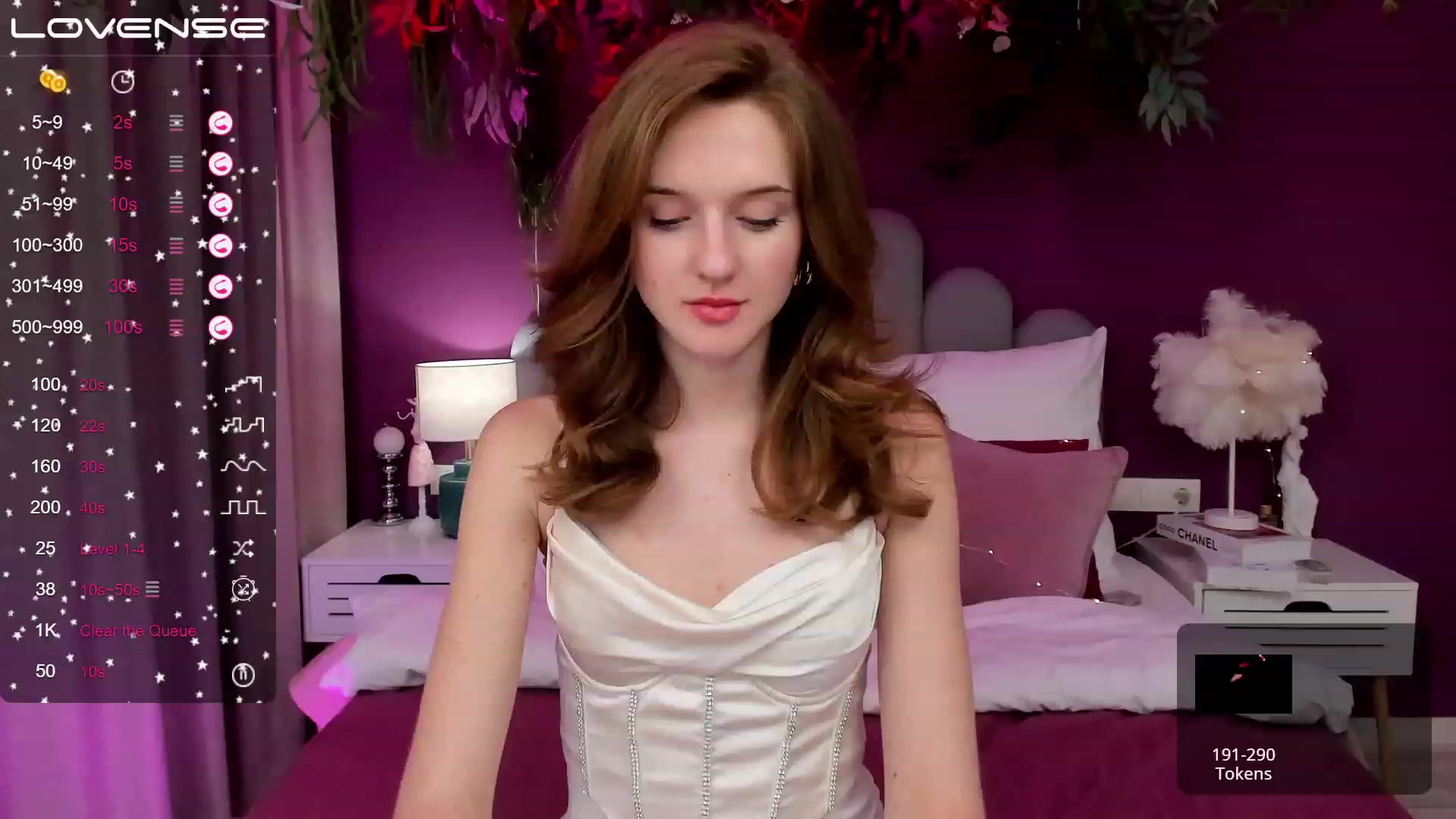 Gallery image thumbnail from MonaElisa's myfreecams stream on, 03/02/2023, 19:18 image 7 of 20
