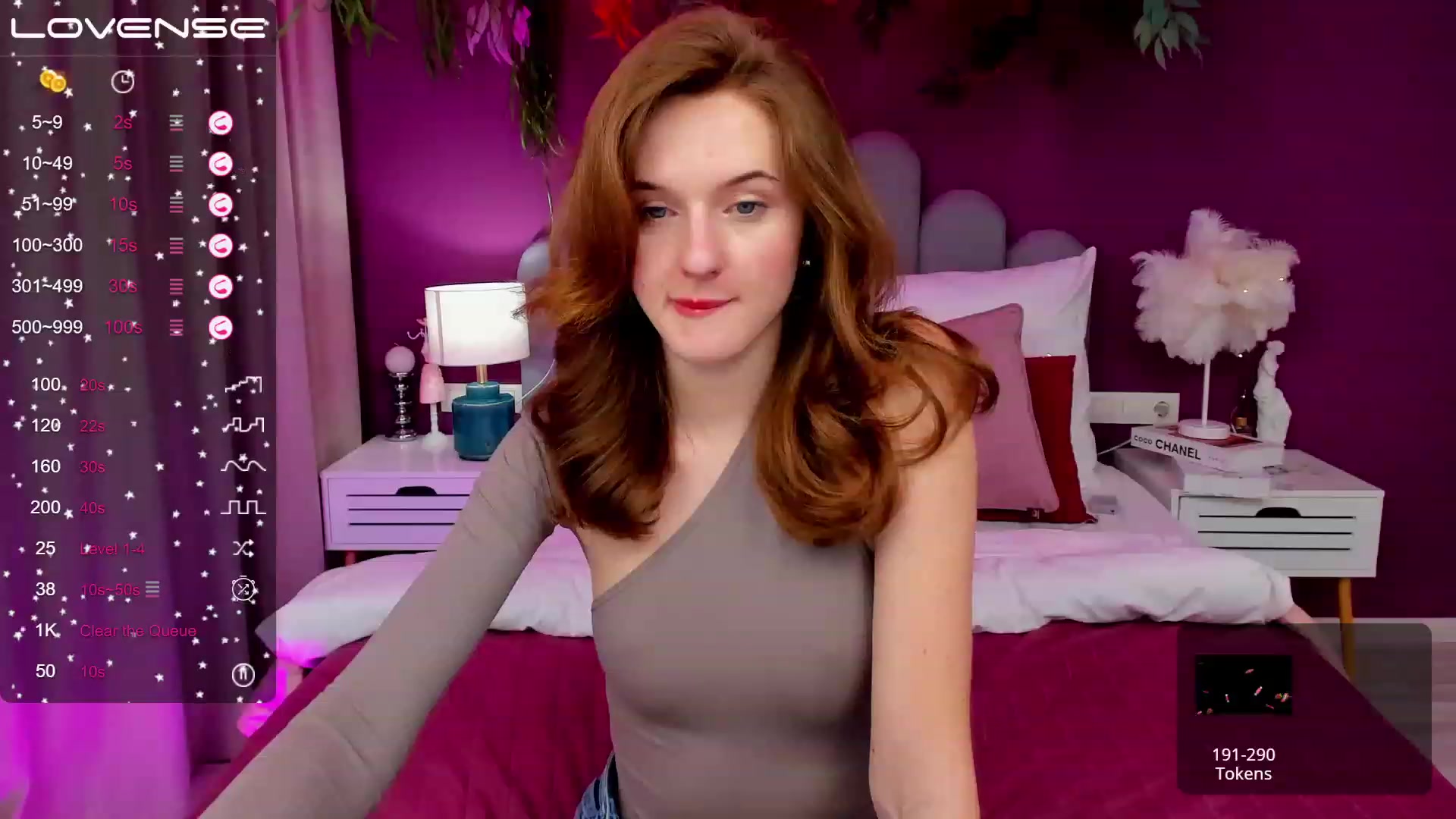 Gallery image thumbnail from MonaElisa's myfreecams stream on, 03/06/2023, 18:51 image 17 of 20