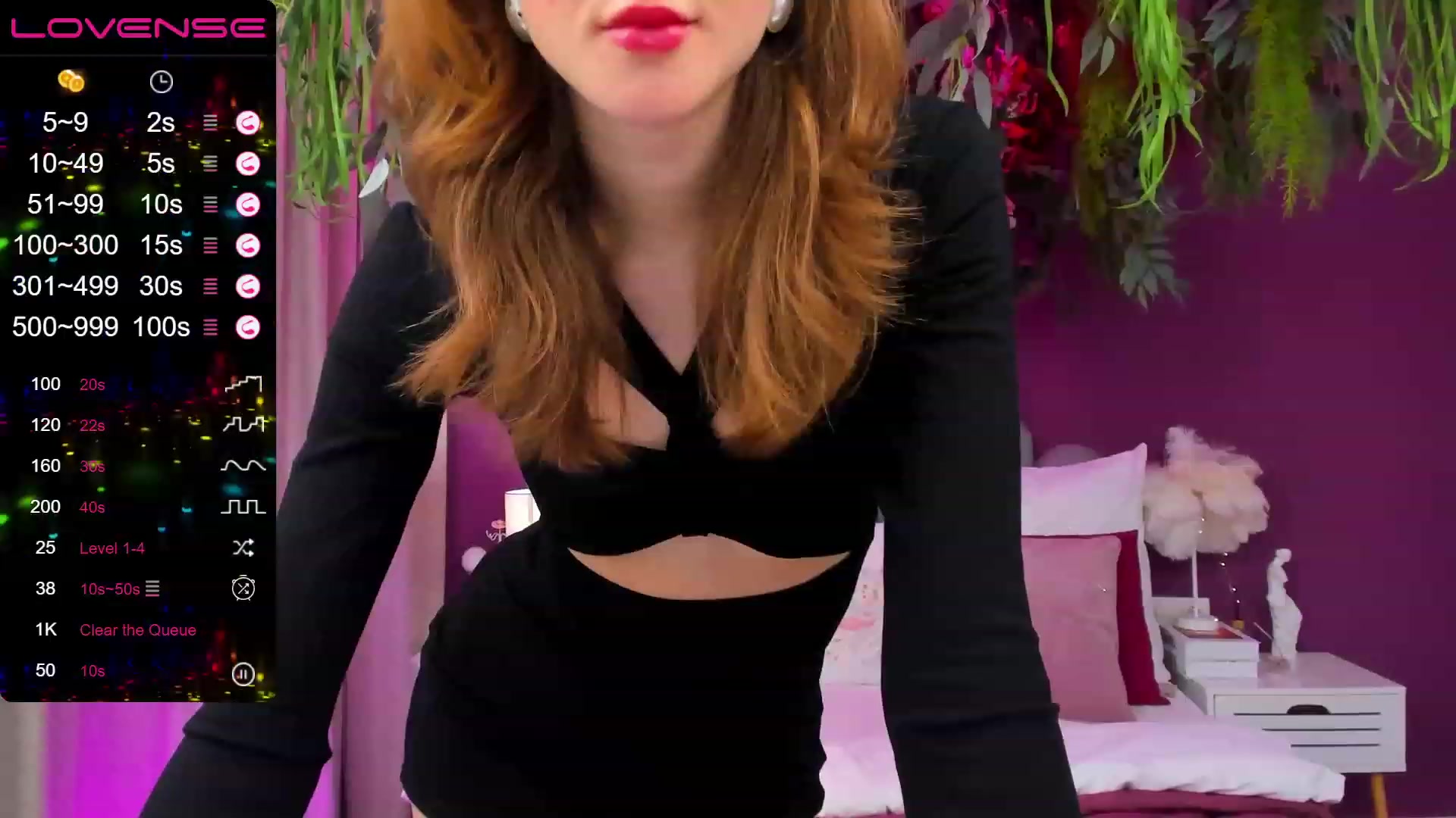 Gallery image thumbnail from MonaElisa's myfreecams stream on, 03/11/2023, 12:58 image 3 of 20