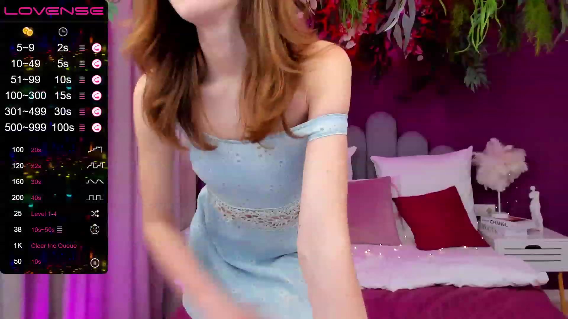 Gallery image thumbnail from MonaElisa's myfreecams stream on, 03/15/2023, 15:42 image 9 of 20