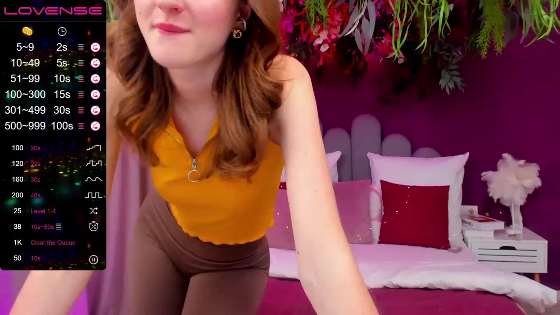 Gallery image thumbnail from MonaElisa's myfreecams stream on, 03/20/2023, 15:22 image 8 of 20