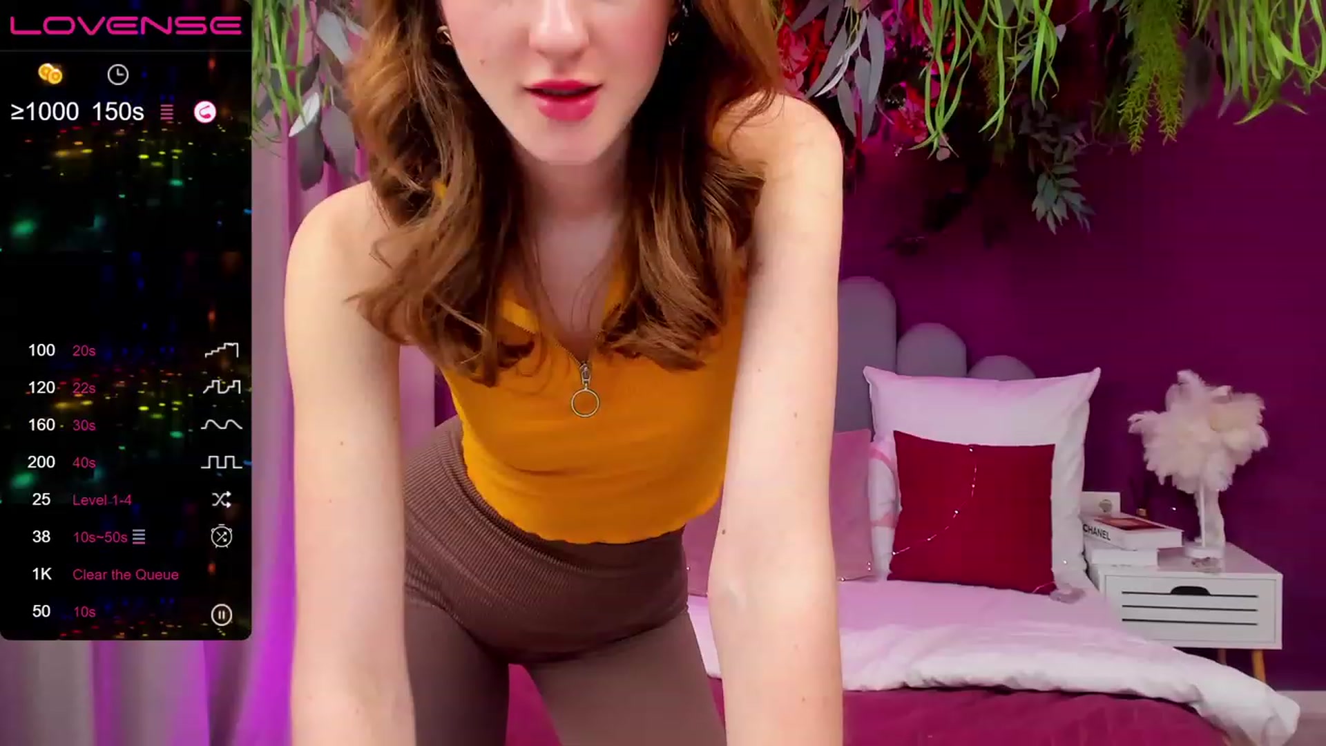 Gallery image thumbnail from MonaElisa's myfreecams stream on, 03/20/2023, 16:28 image 5 of 20