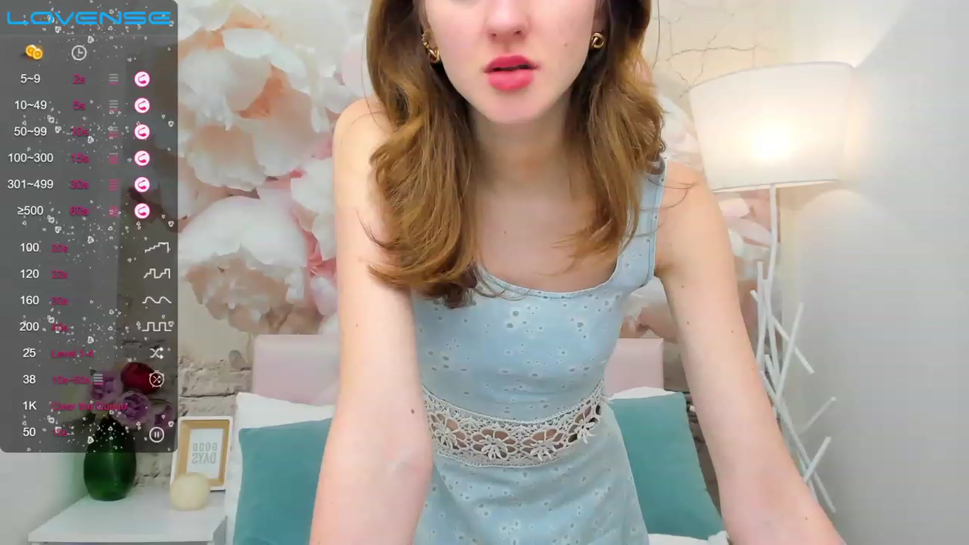 Gallery image thumbnail from MonaElisa's myfreecams stream on, 03/23/2023, 10:56 image 8 of 20