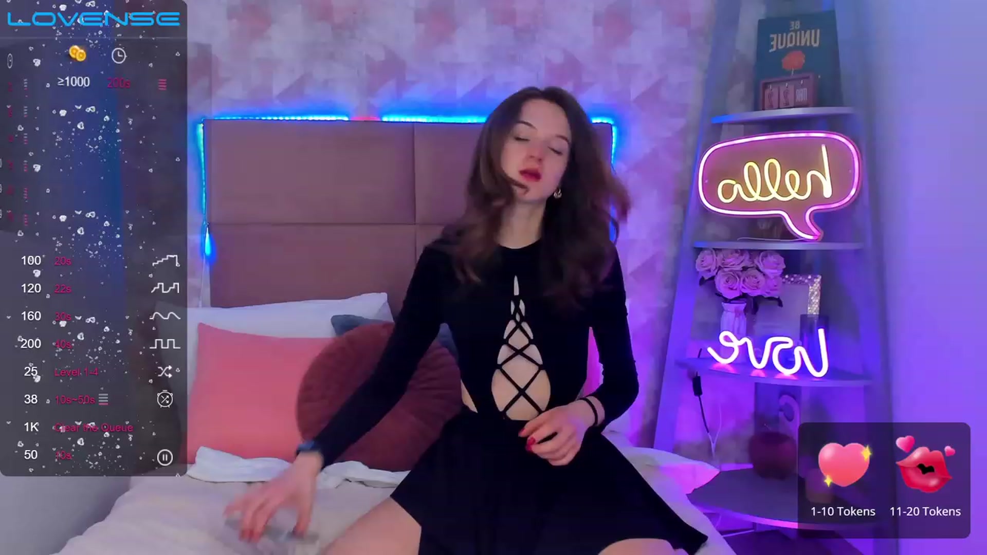 Gallery image thumbnail from MonaElisa's myfreecams stream on, 03/29/2023, 18:55 image 7 of 20