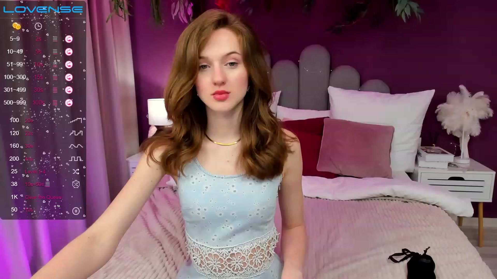 Gallery image thumbnail from MonaElisa's myfreecams stream on, 04/07/2023, 13:59 image 13 of 20