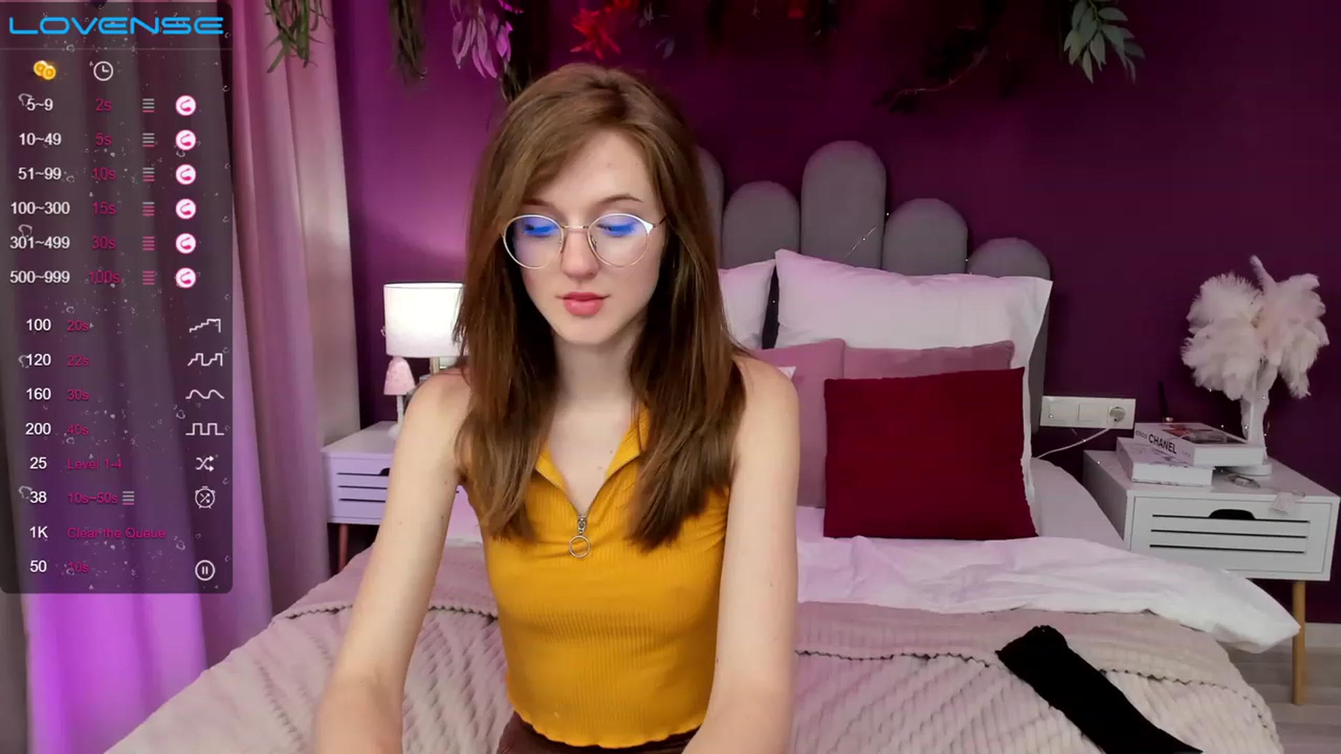 Gallery image thumbnail from MonaElisa's myfreecams stream on, 04/09/2023, 10:51 image 16 of 20