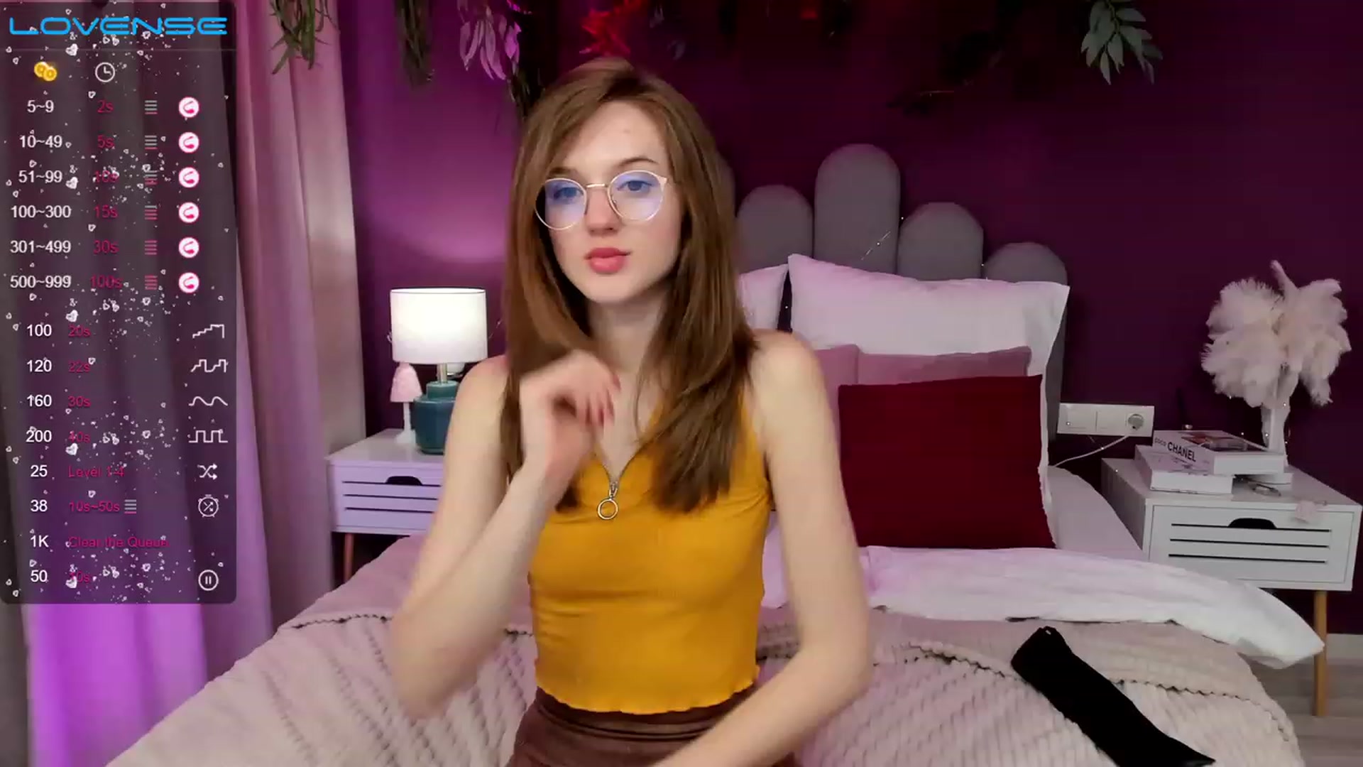 Gallery image thumbnail from MonaElisa's myfreecams stream on, 04/09/2023, 10:51 image 7 of 20