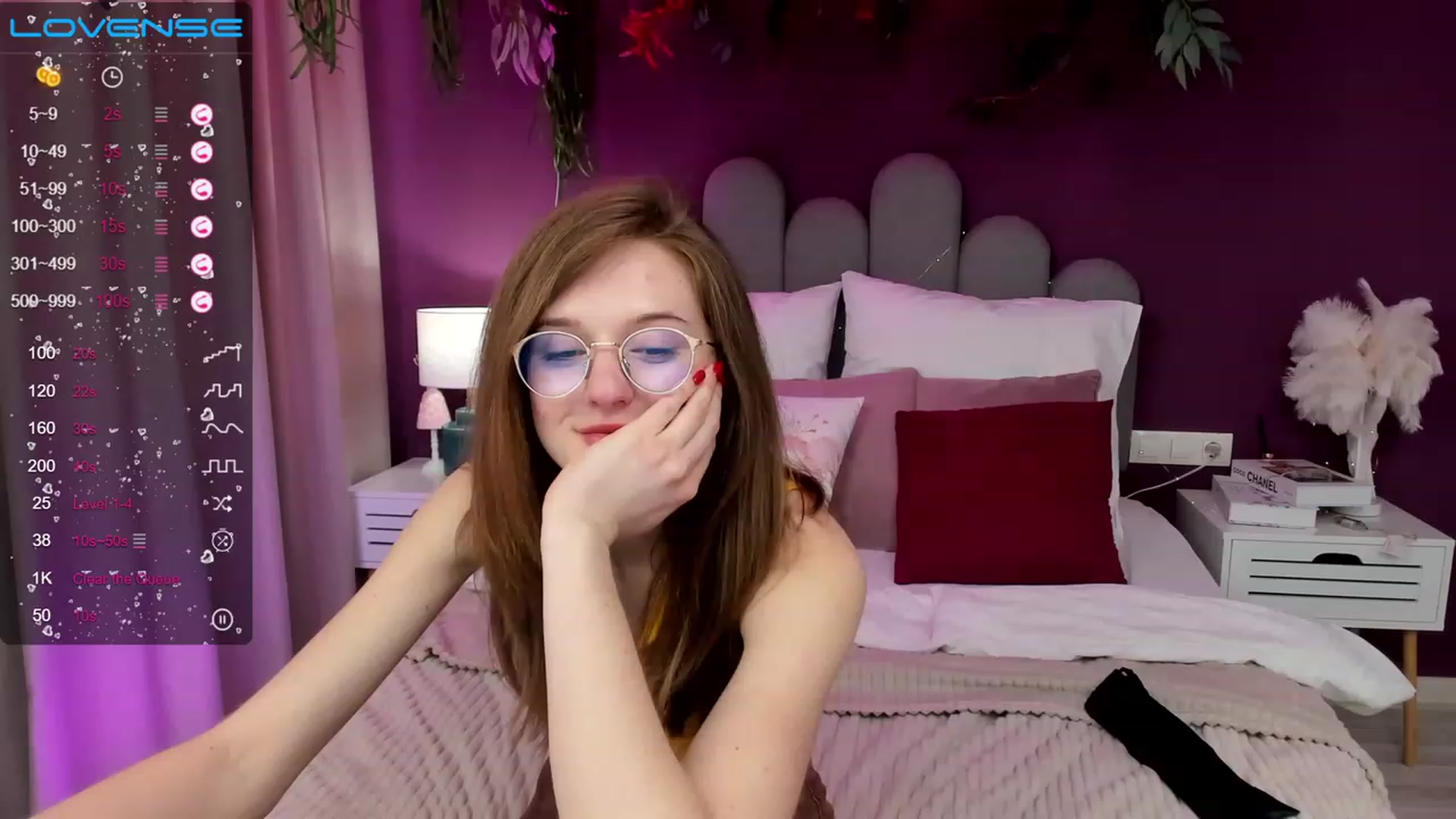 Gallery image thumbnail from MonaElisa's myfreecams stream on, 04/09/2023, 10:51 image 2 of 20