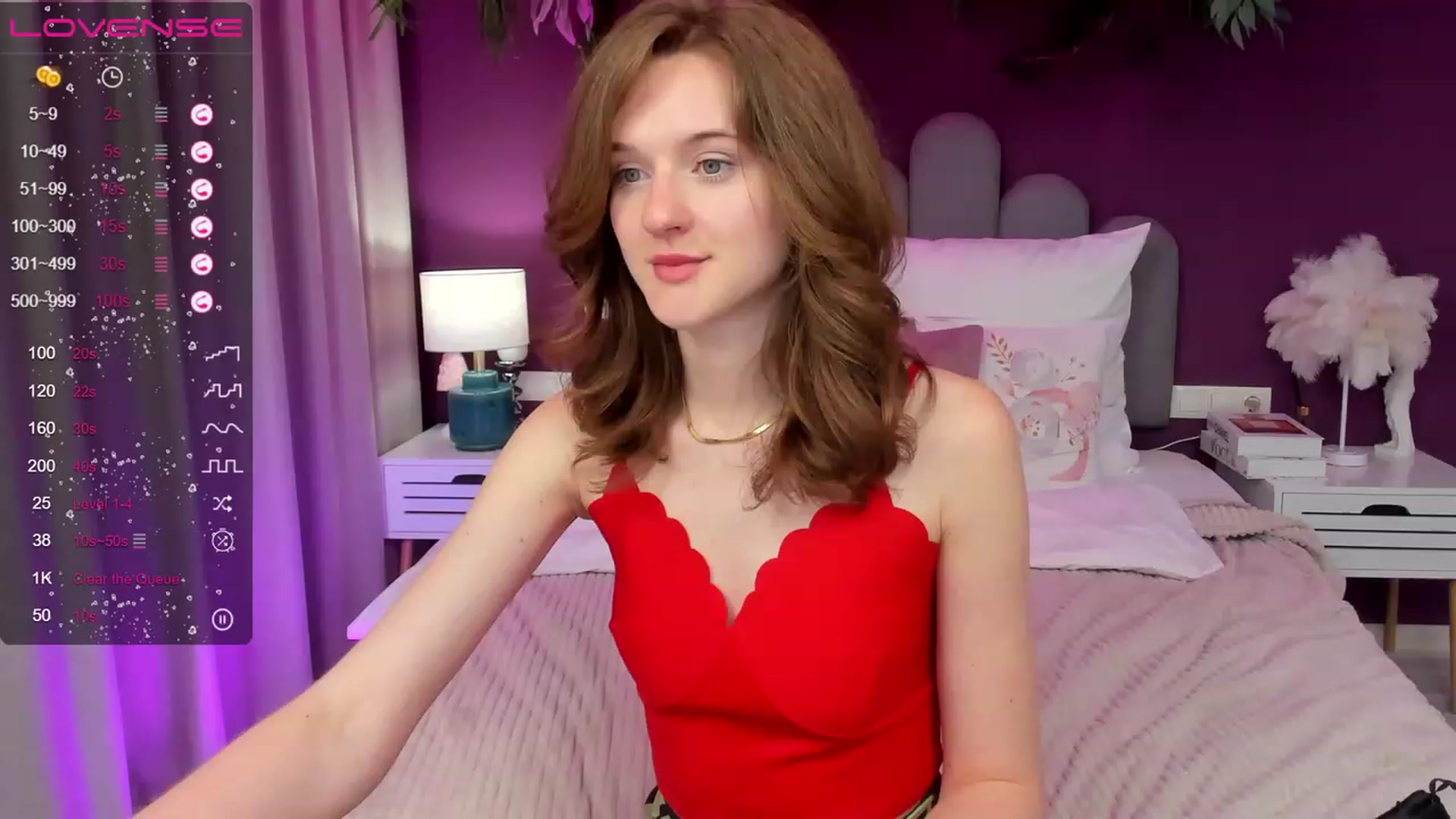 Gallery image thumbnail from MonaElisa's myfreecams stream on, 04/21/2023, 17:17 image 8 of 20
