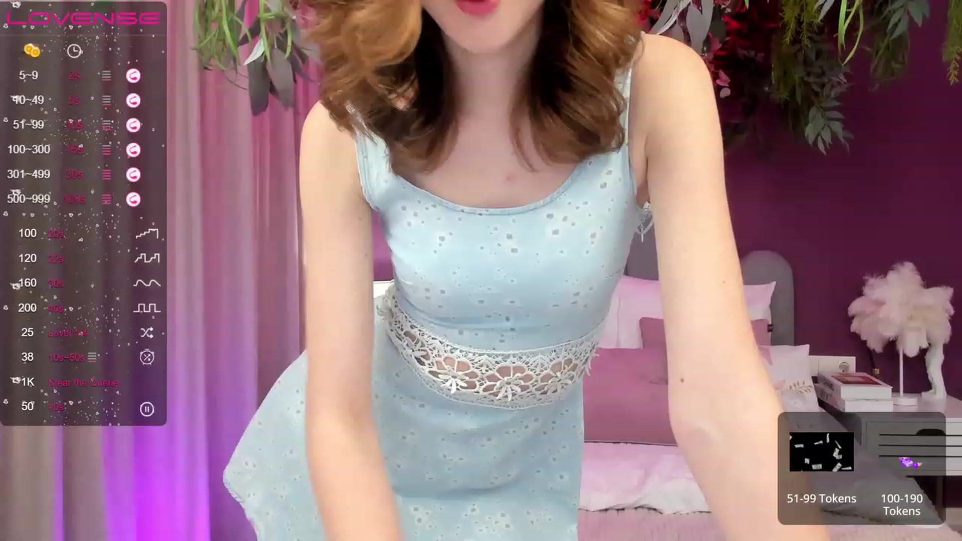Gallery image thumbnail from MonaElisa's myfreecams stream on, 04/25/2023, 13:43 image 10 of 20