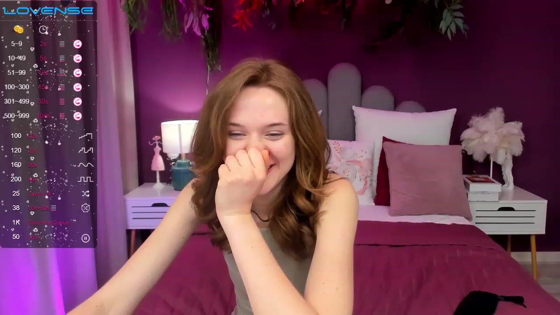 Gallery image thumbnail from MonaElisa's myfreecams stream on, 04/28/2023, 16:43 image 15 of 20