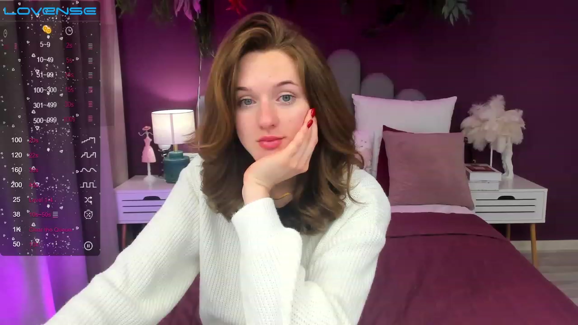 Gallery image thumbnail from MonaElisa's myfreecams stream on, 04/28/2023, 19:00 image 16 of 20