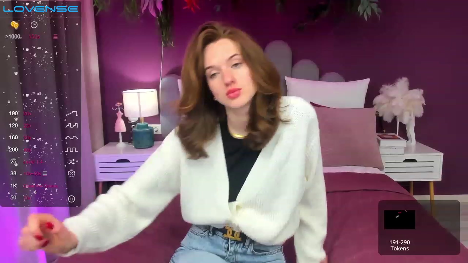 Gallery image thumbnail from MonaElisa's myfreecams stream on, 04/28/2023, 19:00 image 17 of 20