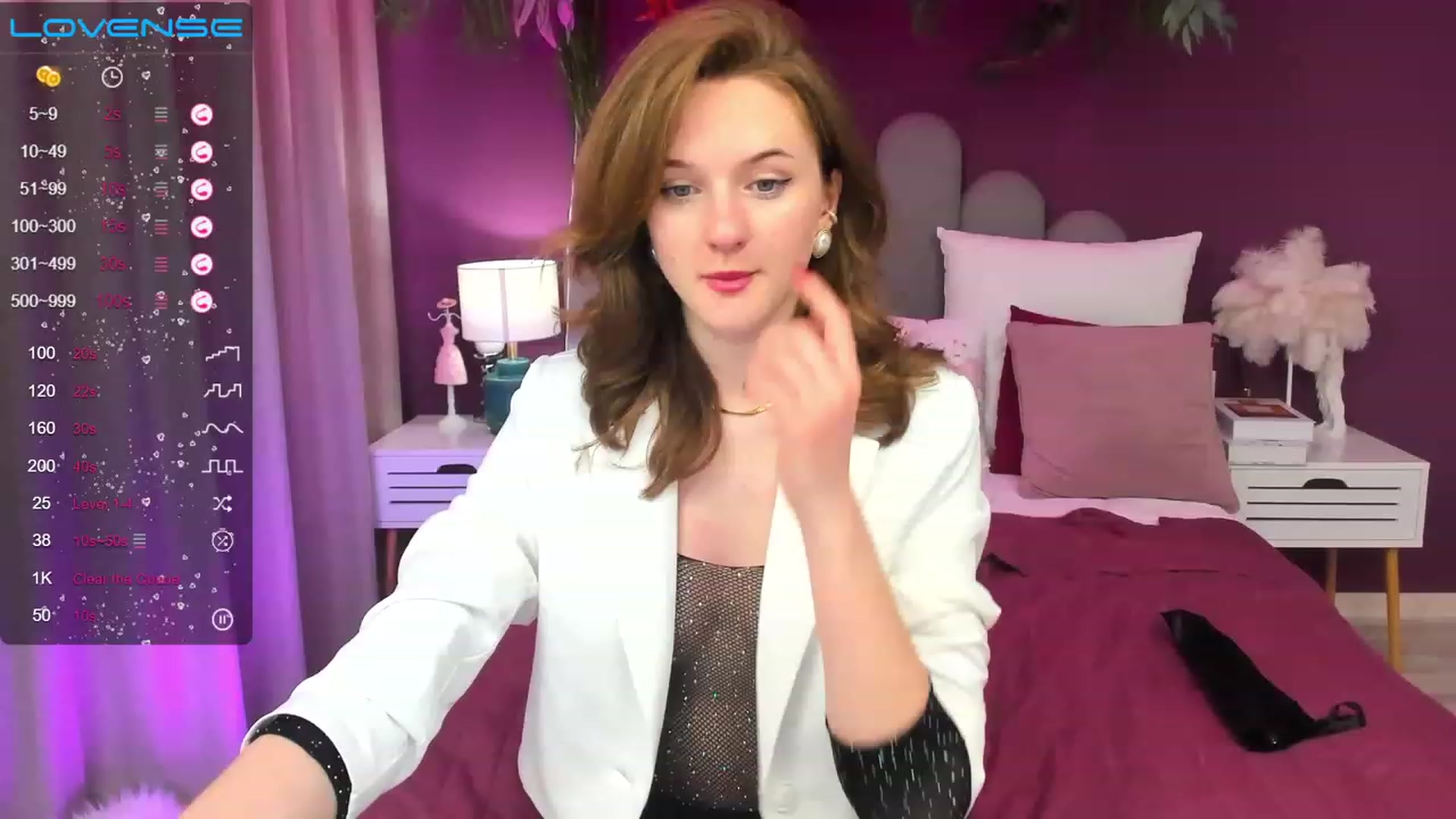 Gallery image thumbnail from MonaElisa's myfreecams stream on, 04/29/2023, 15:09 image 6 of 20