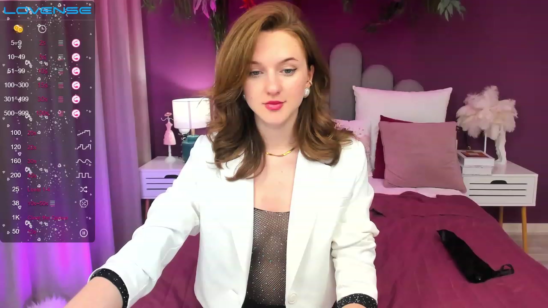 Gallery image thumbnail from MonaElisa's myfreecams stream on, 04/29/2023, 15:09 image 3 of 20
