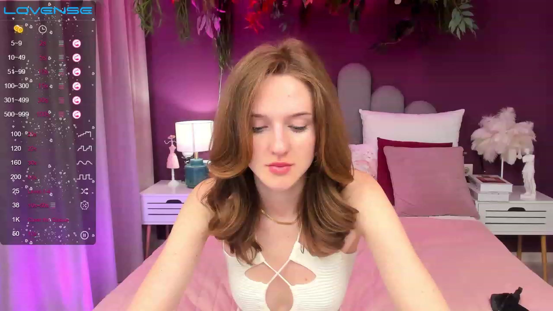 Gallery image thumbnail from MonaElisa's myfreecams stream on, 05/02/2023, 17:58 image 11 of 20