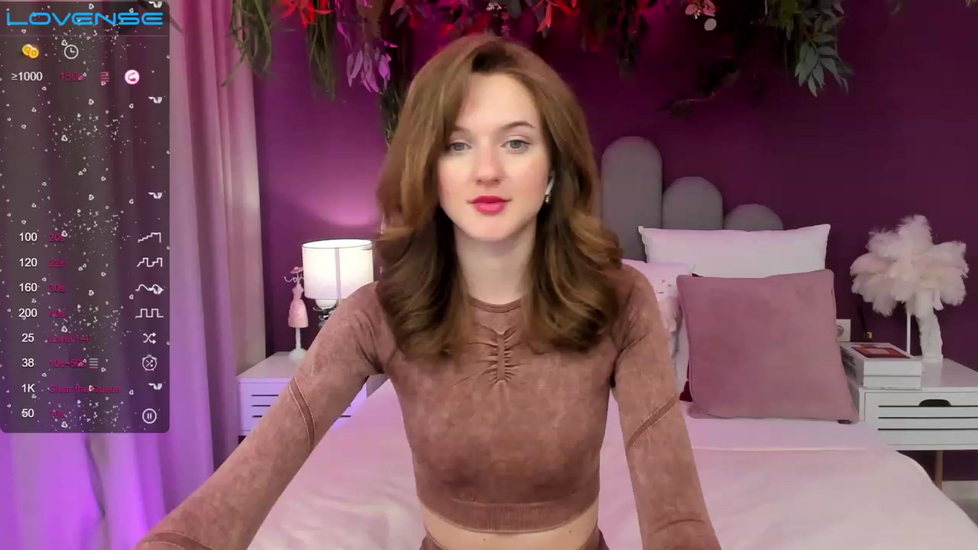 Gallery image thumbnail from MonaElisa's myfreecams stream on, 05/11/2023, 11:17 image 2 of 20