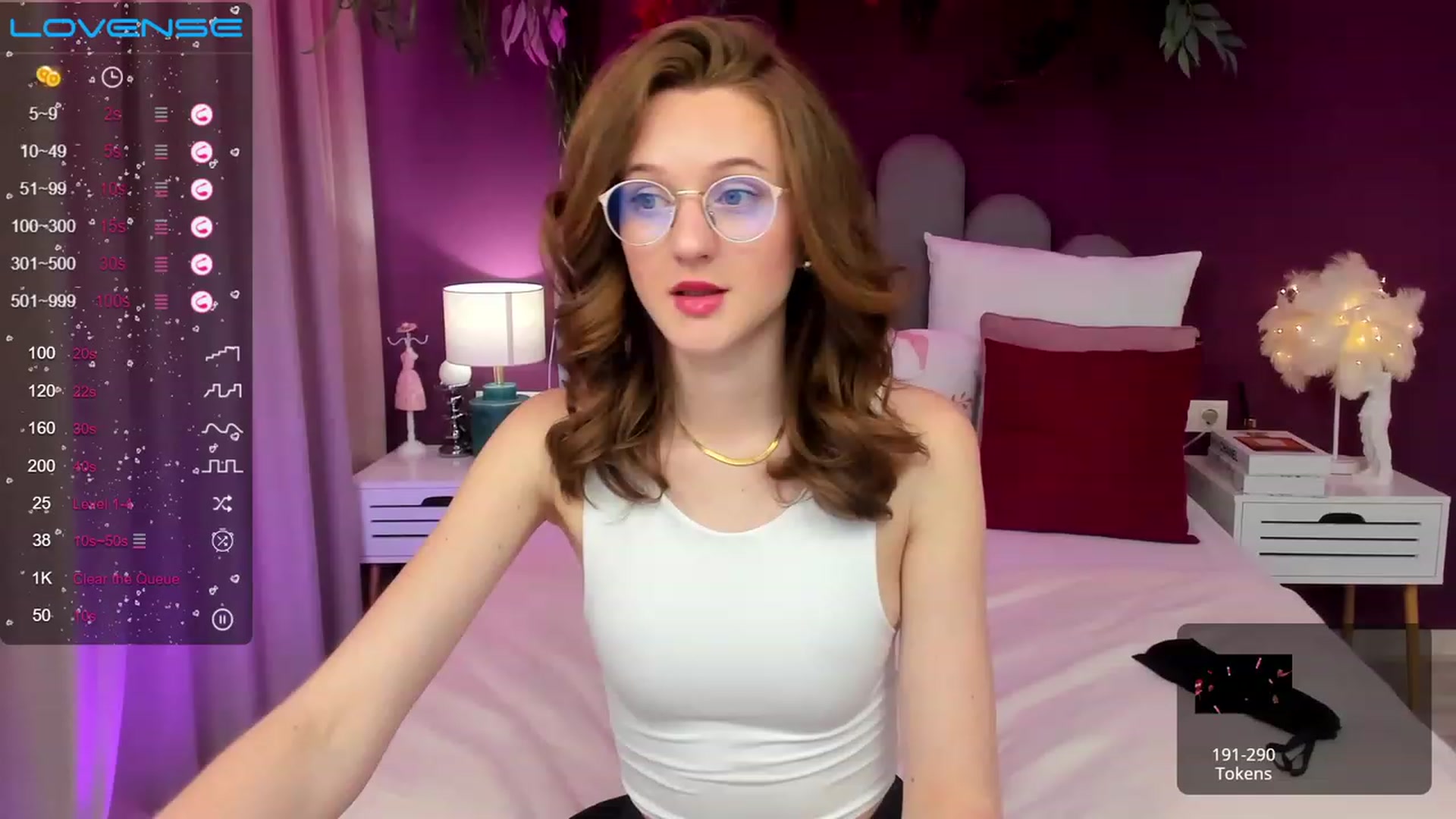 Gallery image thumbnail from MonaElisa's myfreecams stream on, 05/19/2023, 12:48 image 5 of 20