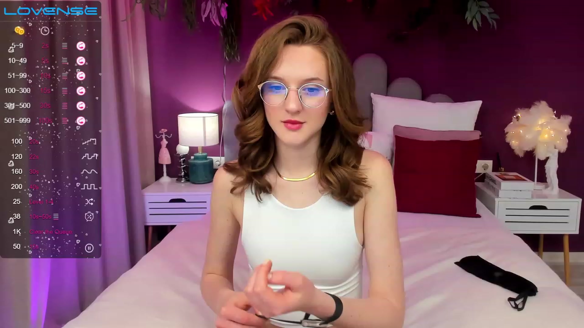 Gallery image thumbnail from MonaElisa's myfreecams stream on, 05/19/2023, 12:48 image 19 of 20