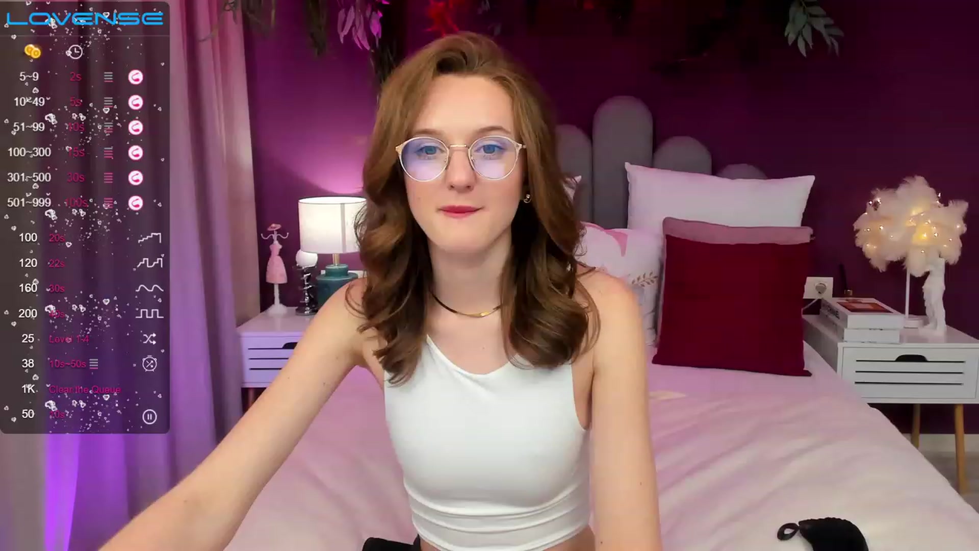 Gallery image thumbnail from MonaElisa's myfreecams stream on, 05/19/2023, 15:00 image 19 of 20
