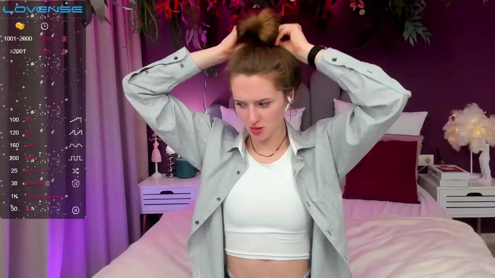 Gallery image thumbnail from MonaElisa's myfreecams stream on, 05/19/2023, 18:58 image 14 of 20