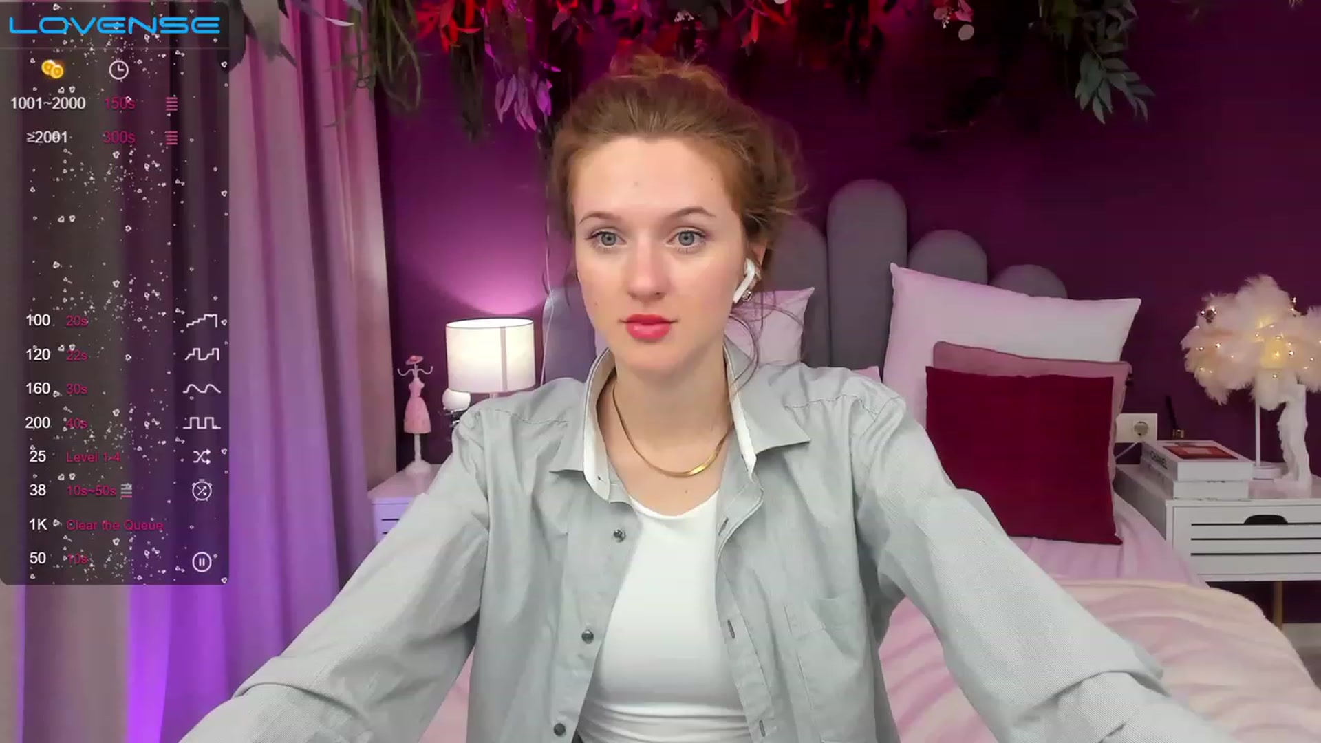 Gallery image thumbnail from MonaElisa's myfreecams stream on, 05/19/2023, 18:58 image 16 of 20