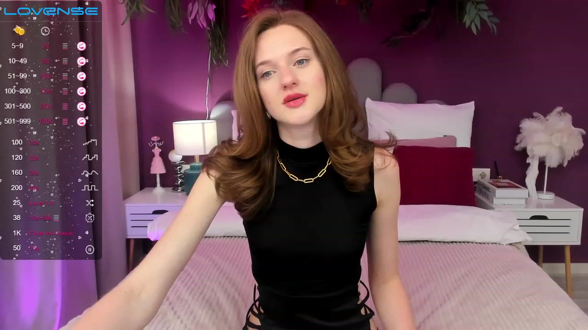 Gallery image thumbnail from MonaElisa's myfreecams stream on, 06/01/2023, 14:56 image 1 of 20