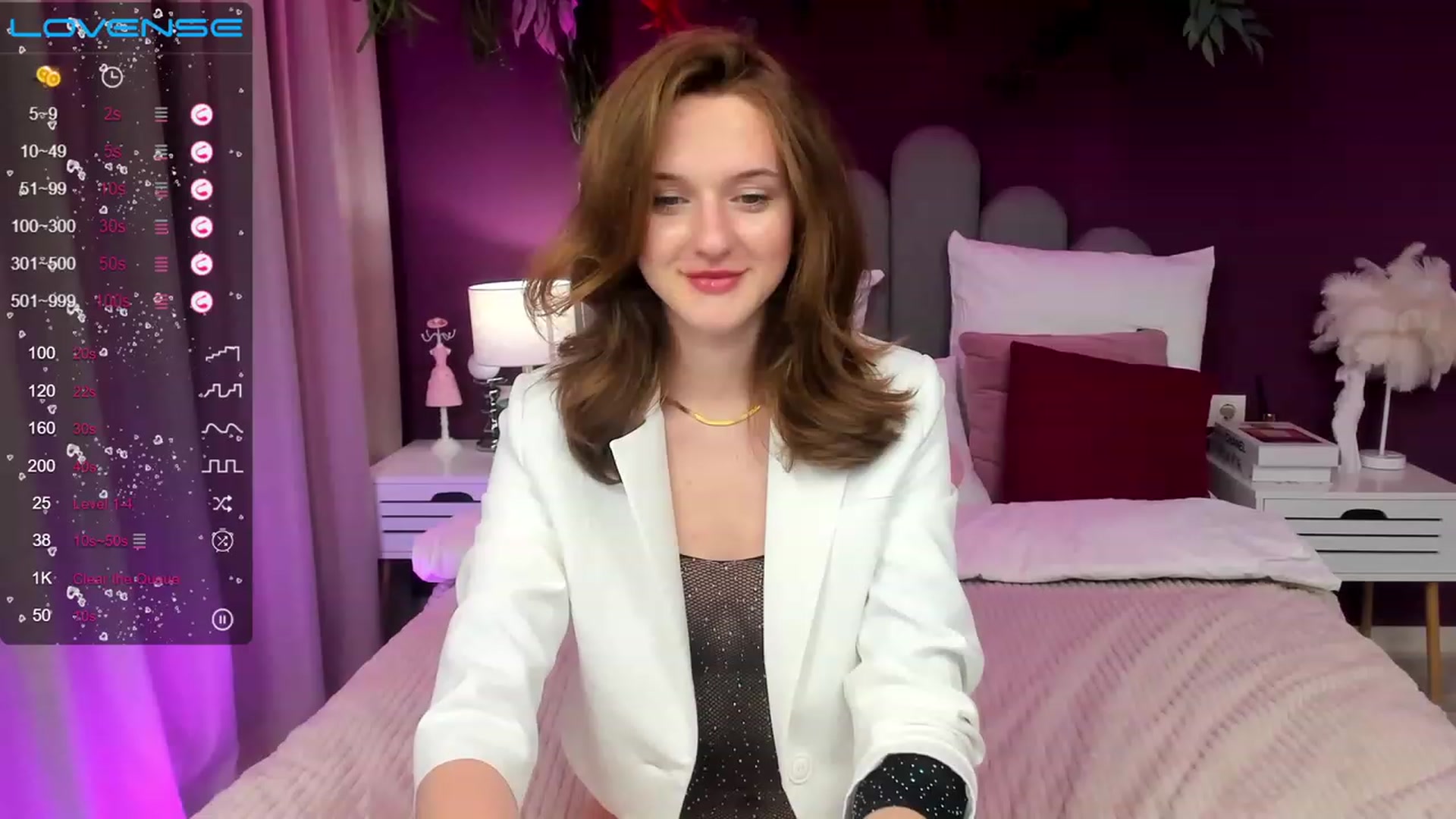 Gallery image thumbnail from MonaElisa's myfreecams stream on, 06/03/2023, 23:07 image 7 of 20