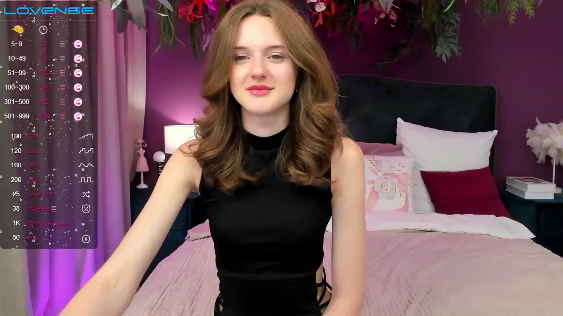 Gallery image thumbnail from MonaElisa's myfreecams stream on, 06/09/2023, 16:32 image 1 of 20