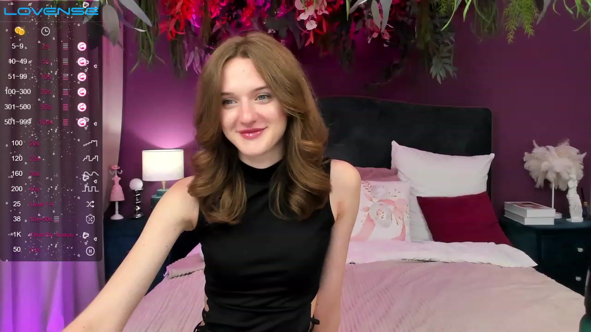 Gallery image thumbnail from MonaElisa's myfreecams stream on, 06/09/2023, 16:32 image 12 of 20