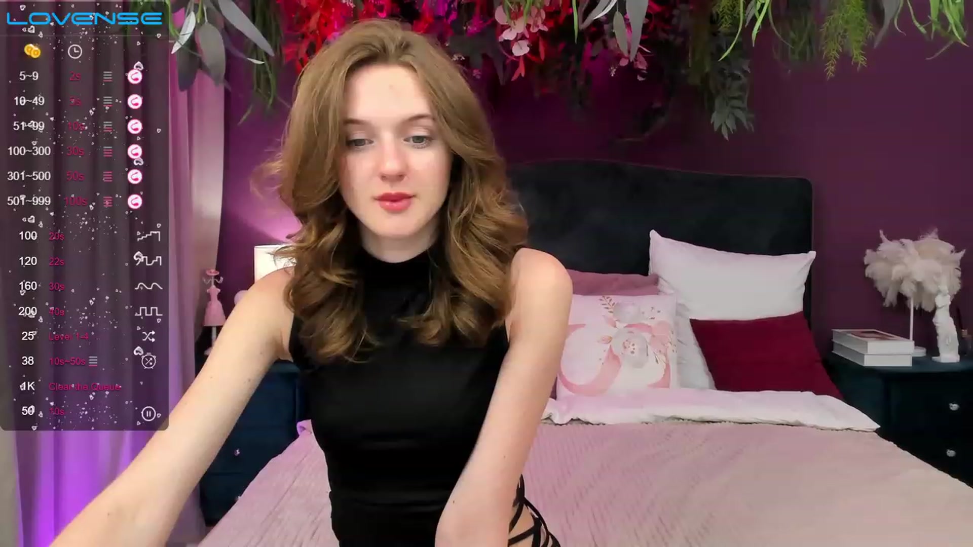 Gallery image thumbnail from MonaElisa's myfreecams stream on, 06/09/2023, 19:01 image 10 of 20